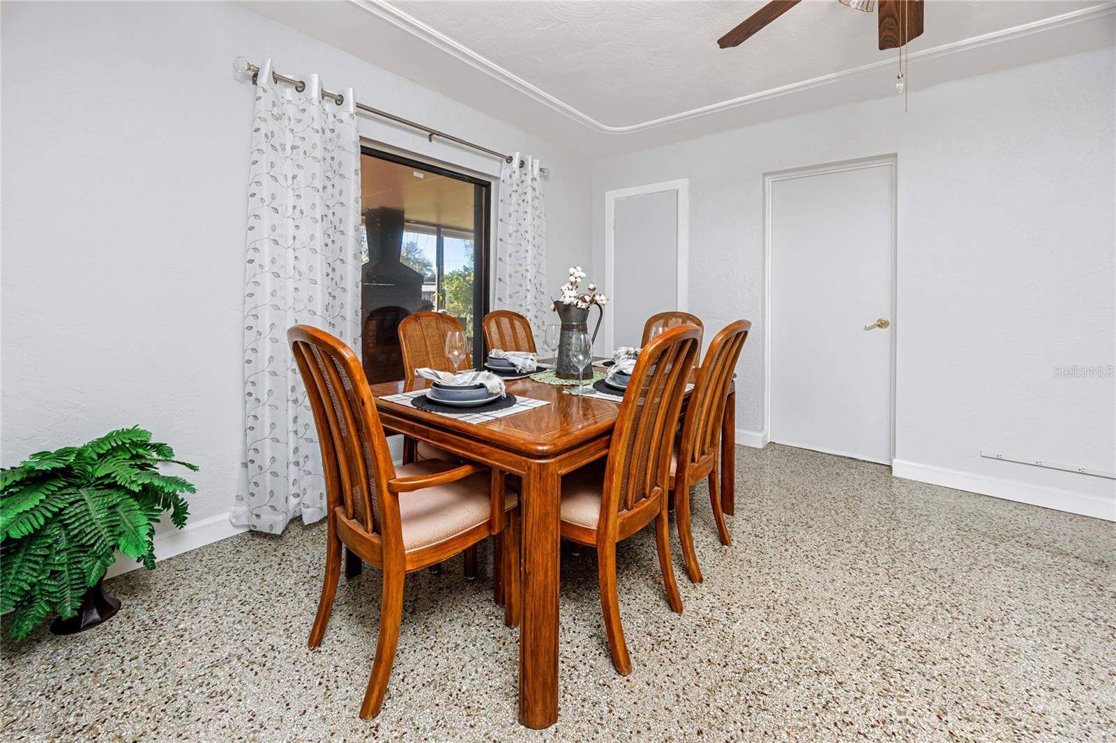 6226 HAMPTON CT N, ST PETERSBURG, FL, 33710