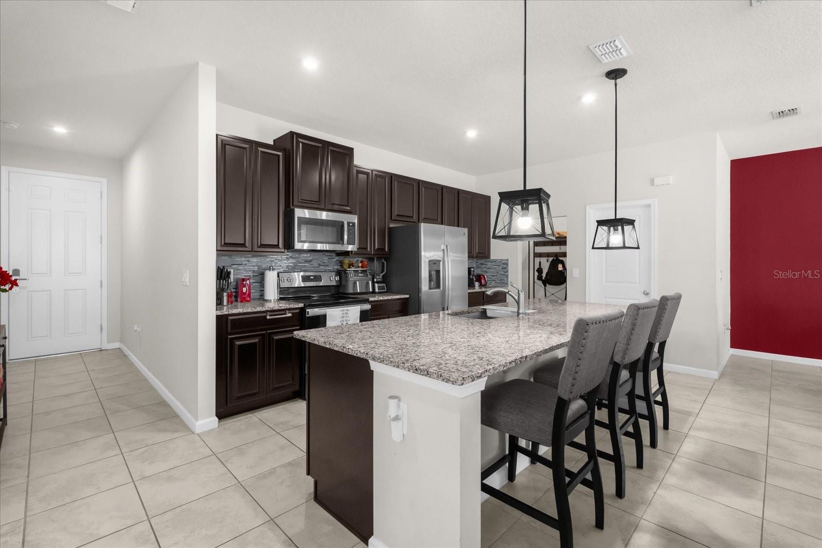 3046 SLOUGH CREEK DR, KISSIMMEE, FL, 34744