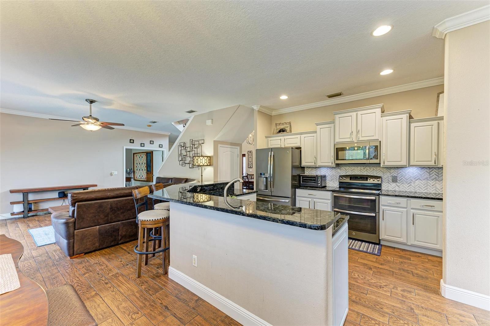 223 HERITAGE ISLES WAY, BRADENTON, FL, 34212