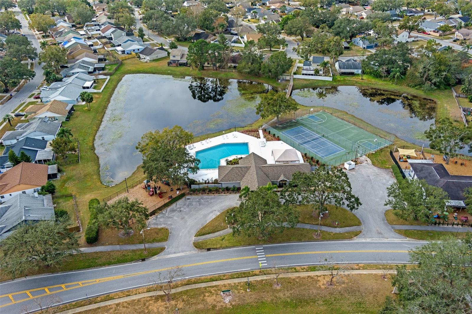 1628 BAKER RD, LUTZ, FL, 33559