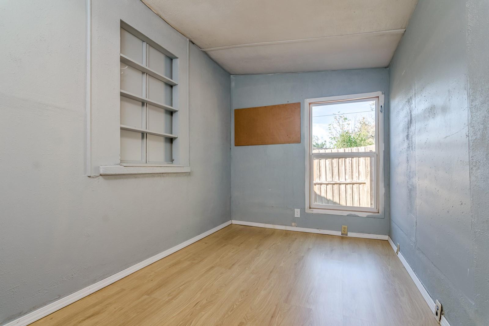 5702 8TH ST, ZEPHYRHILLS, FL, 33542