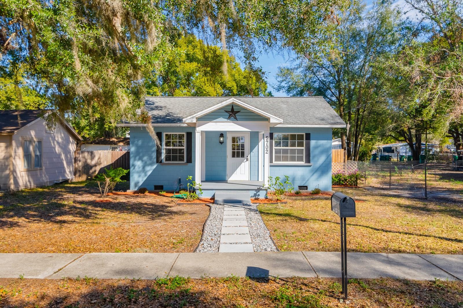5702 8TH ST, ZEPHYRHILLS, FL, 33542