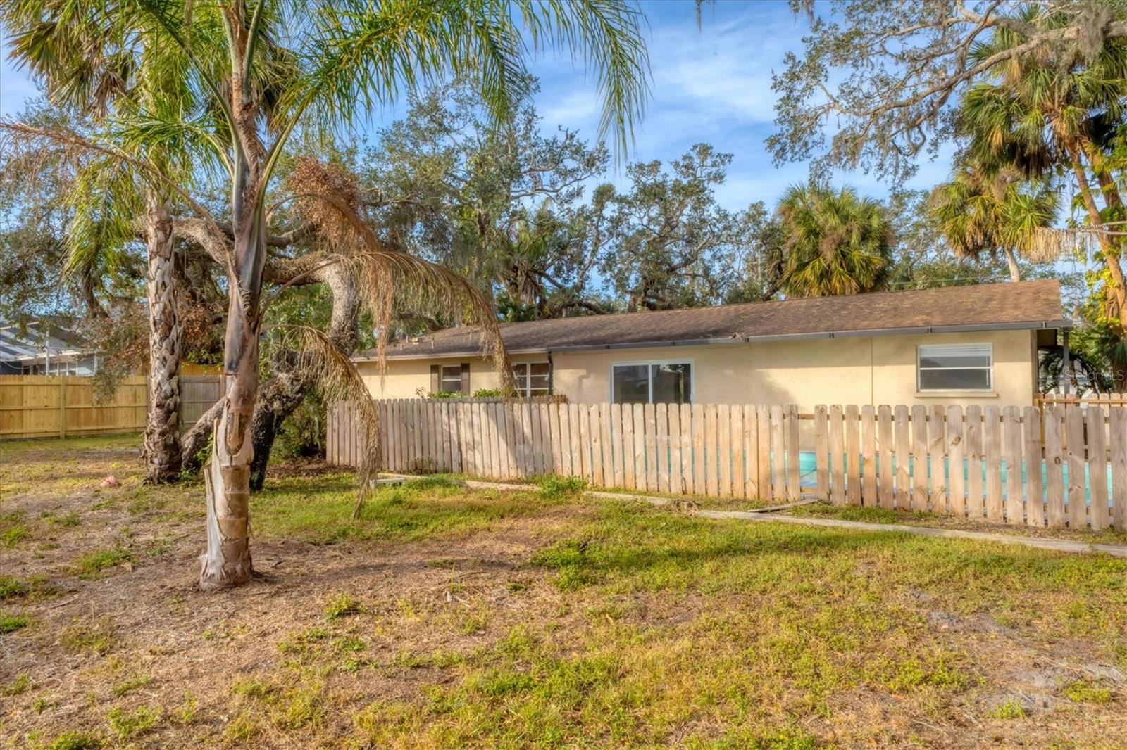 1947 W LEEWYNN DR, SARASOTA, FL, 34240