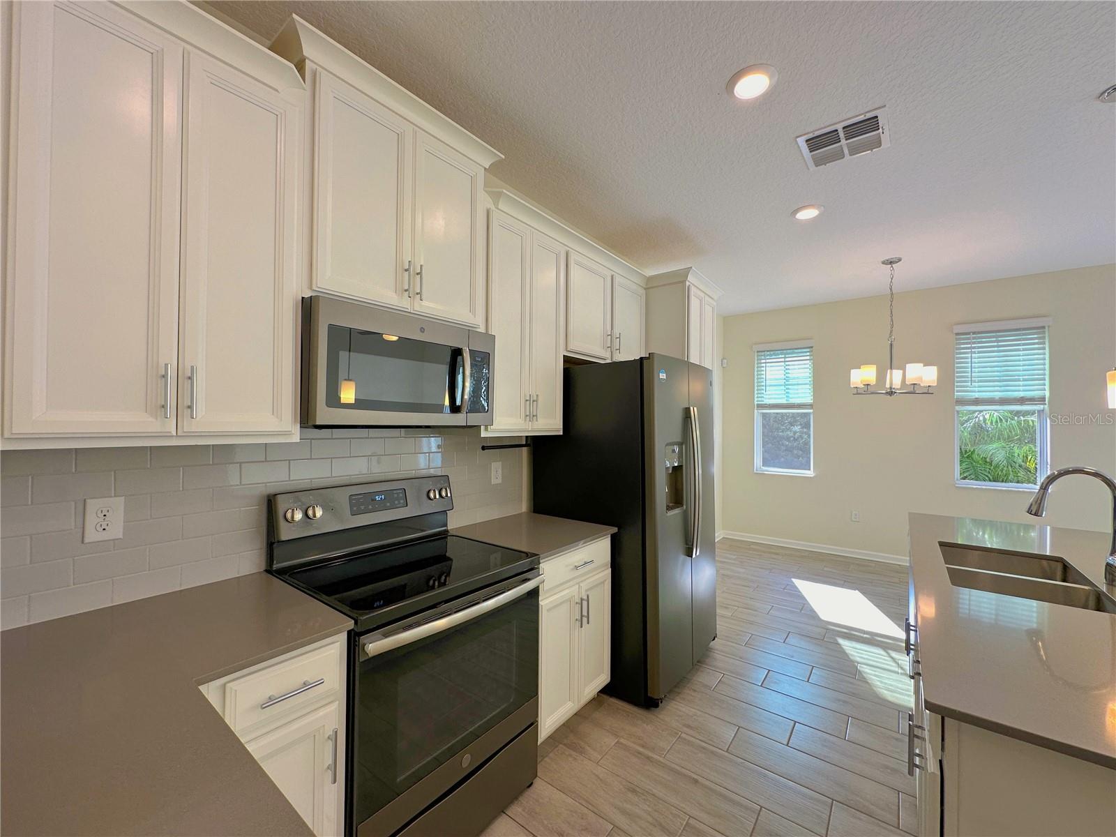 1312 SHINNECOCK HILLS DR, DAVENPORT, FL, 33896