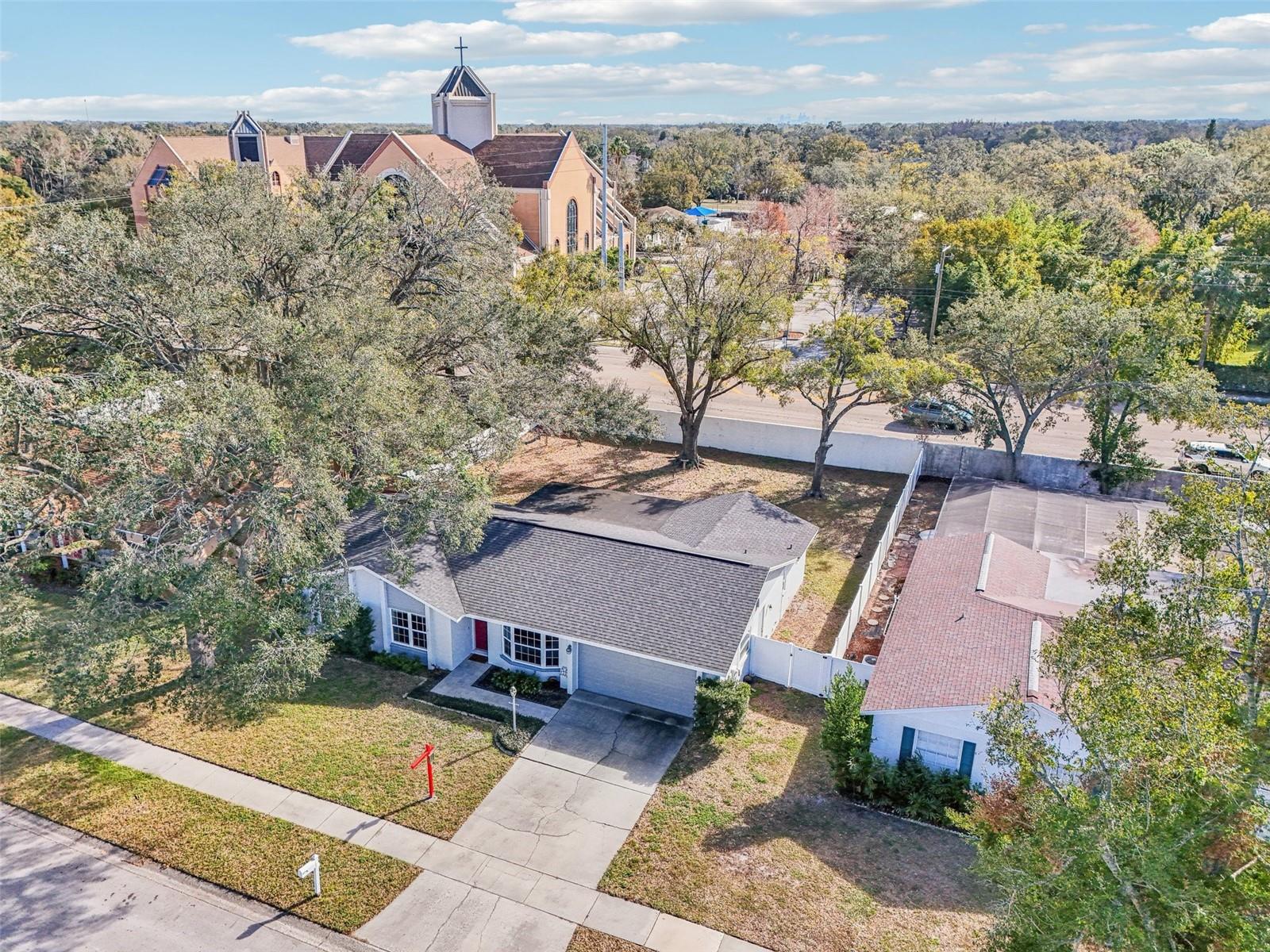 13214 MORAN DR, TAMPA, FL, 33618