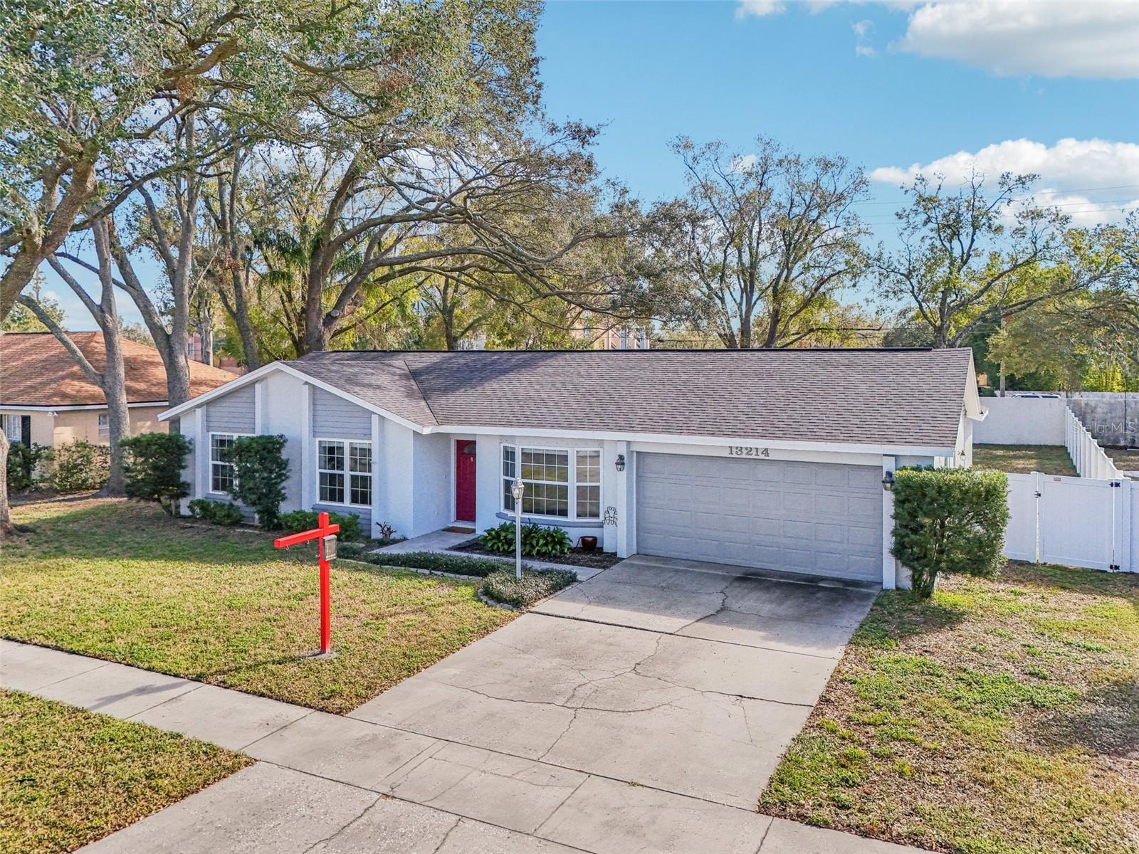13214 MORAN DR, TAMPA, FL, 33618