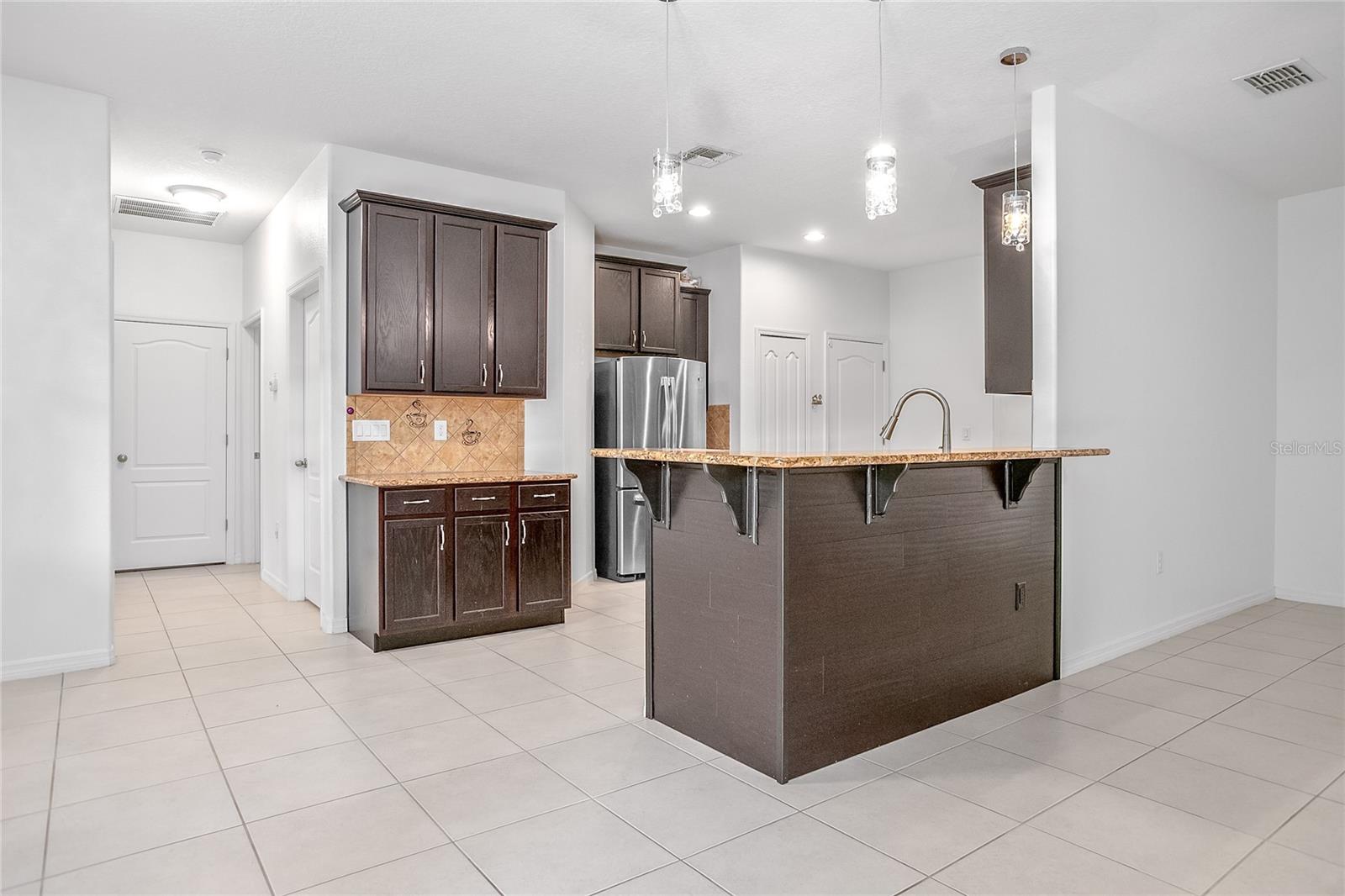 555 MORGAN WOOD DR, DELAND, FL, 32724