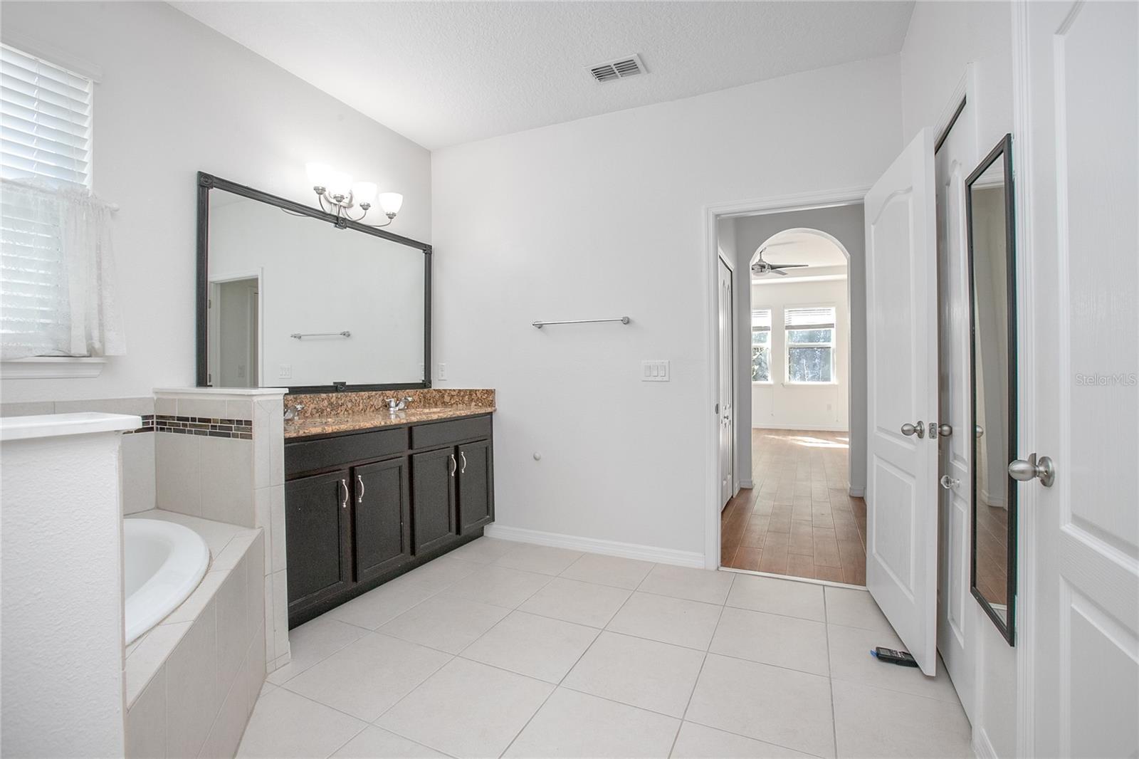 555 MORGAN WOOD DR, DELAND, FL, 32724