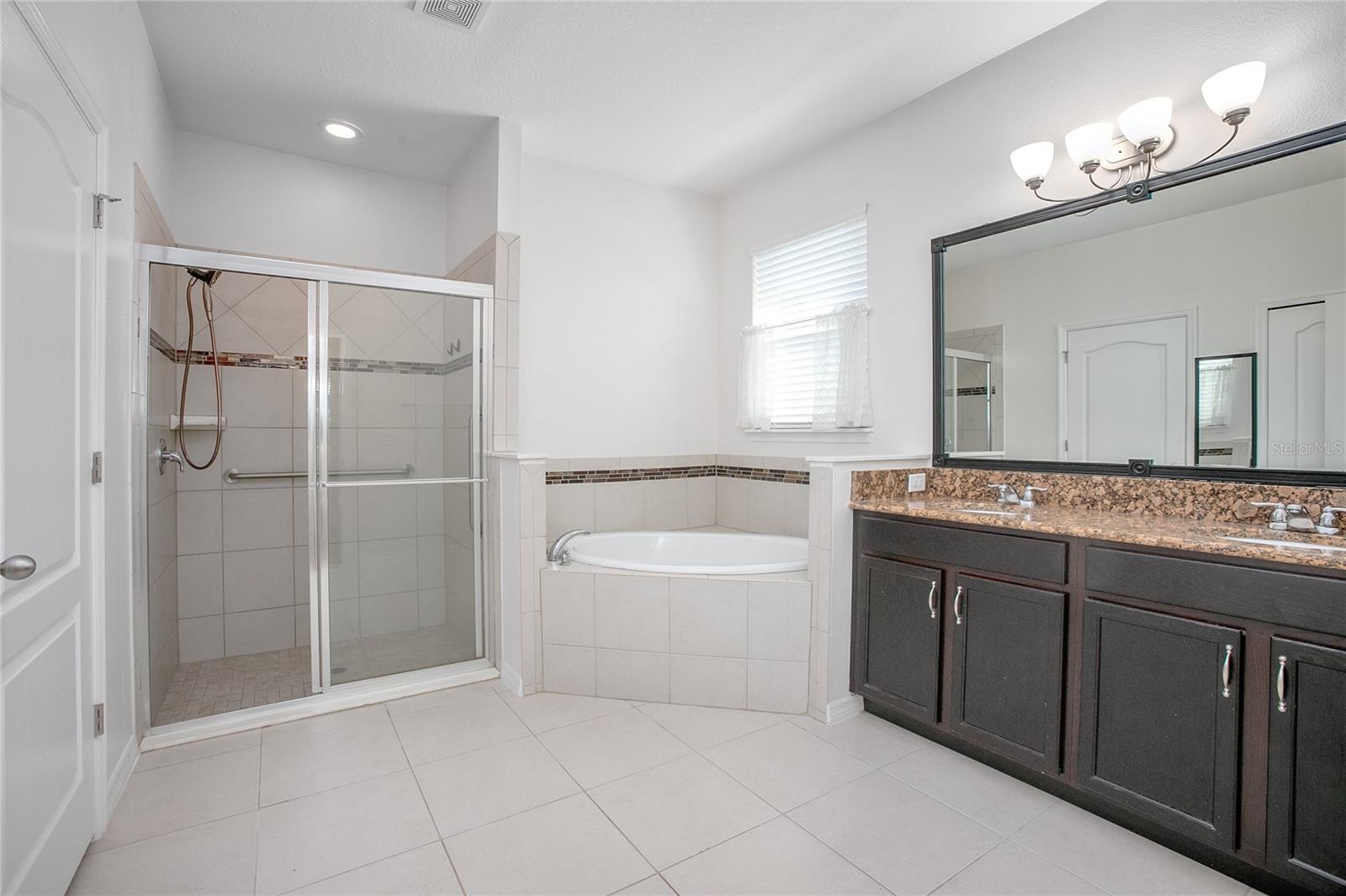 555 MORGAN WOOD DR, DELAND, FL, 32724