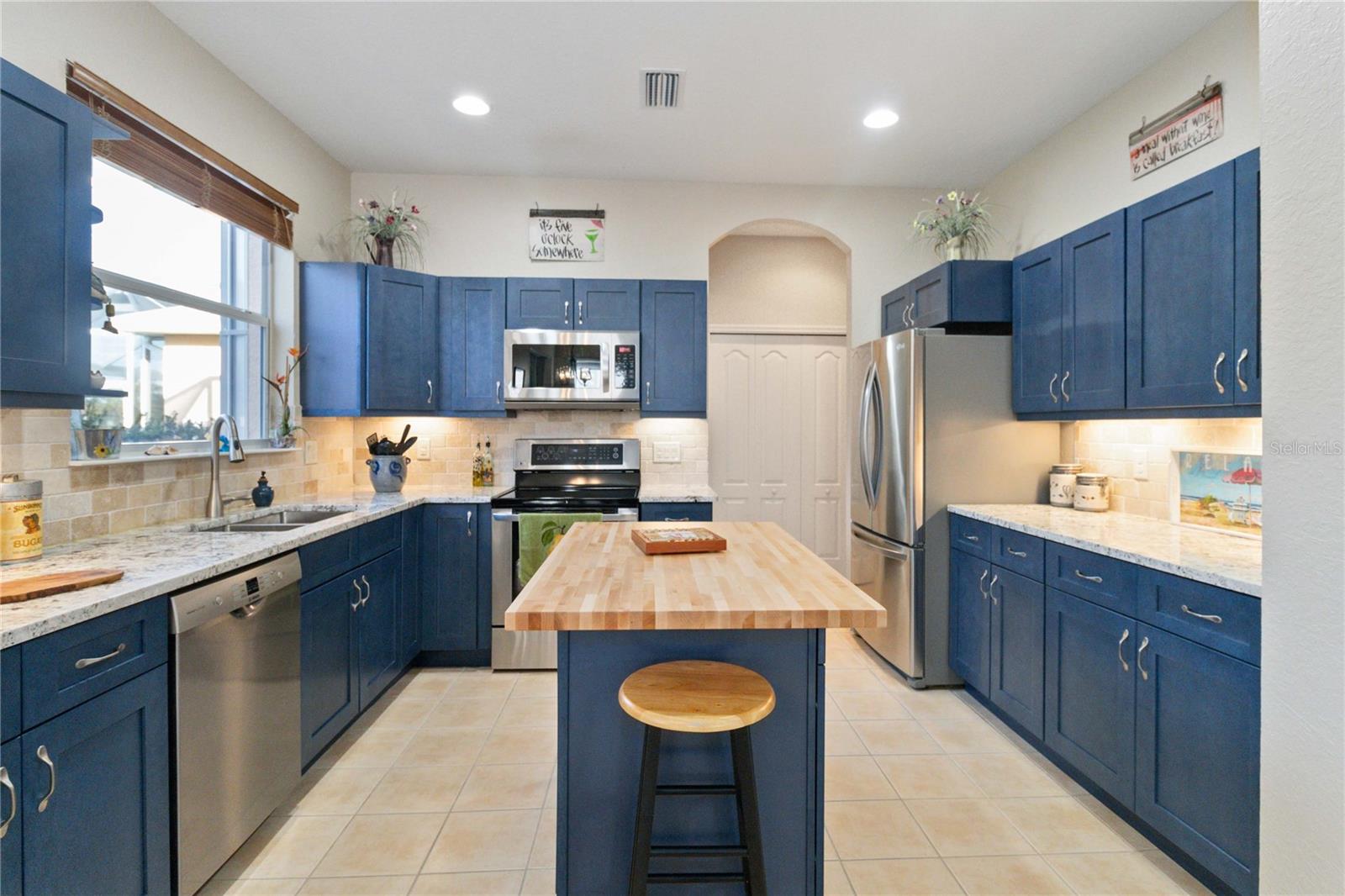 1811 SCARLETT AVE, NORTH PORT, FL, 34289