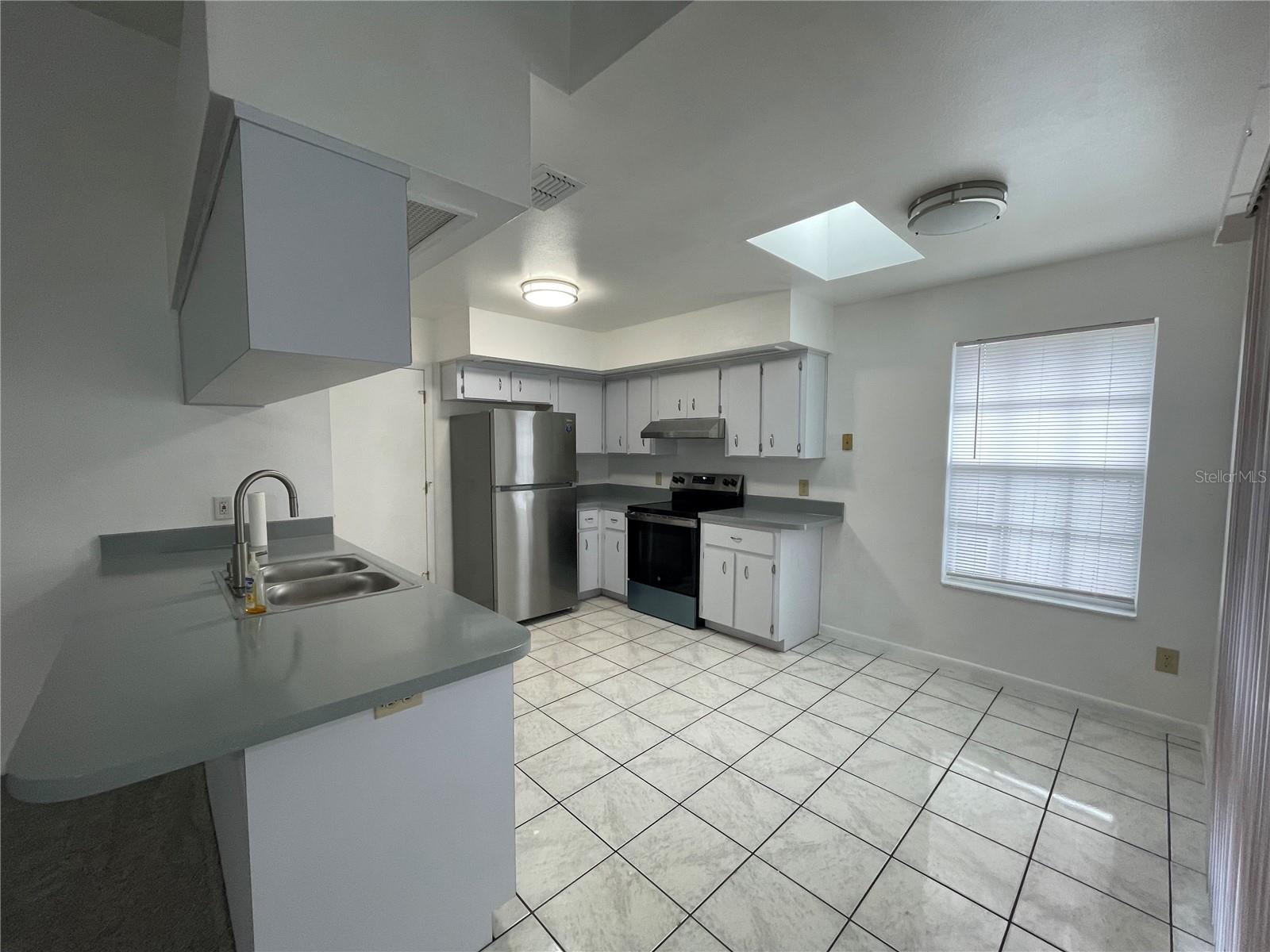 113 W 1ST ST, DEBARY, FL, 32713