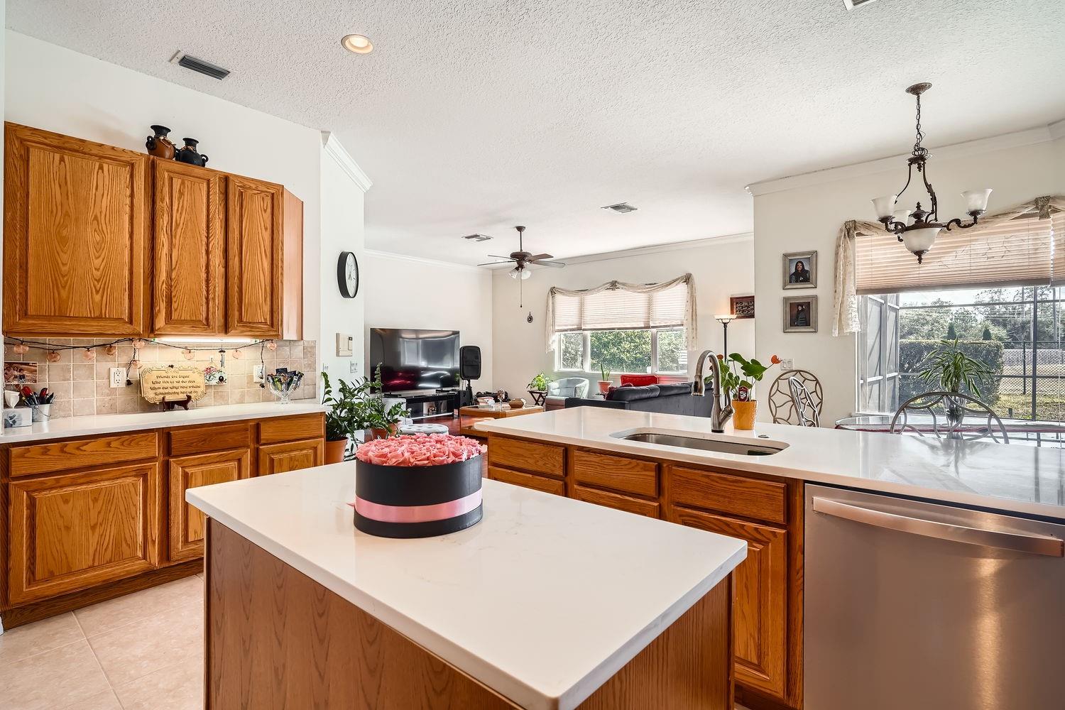 8702 BRISTOL PARK DR, ORLANDO, FL, 32836