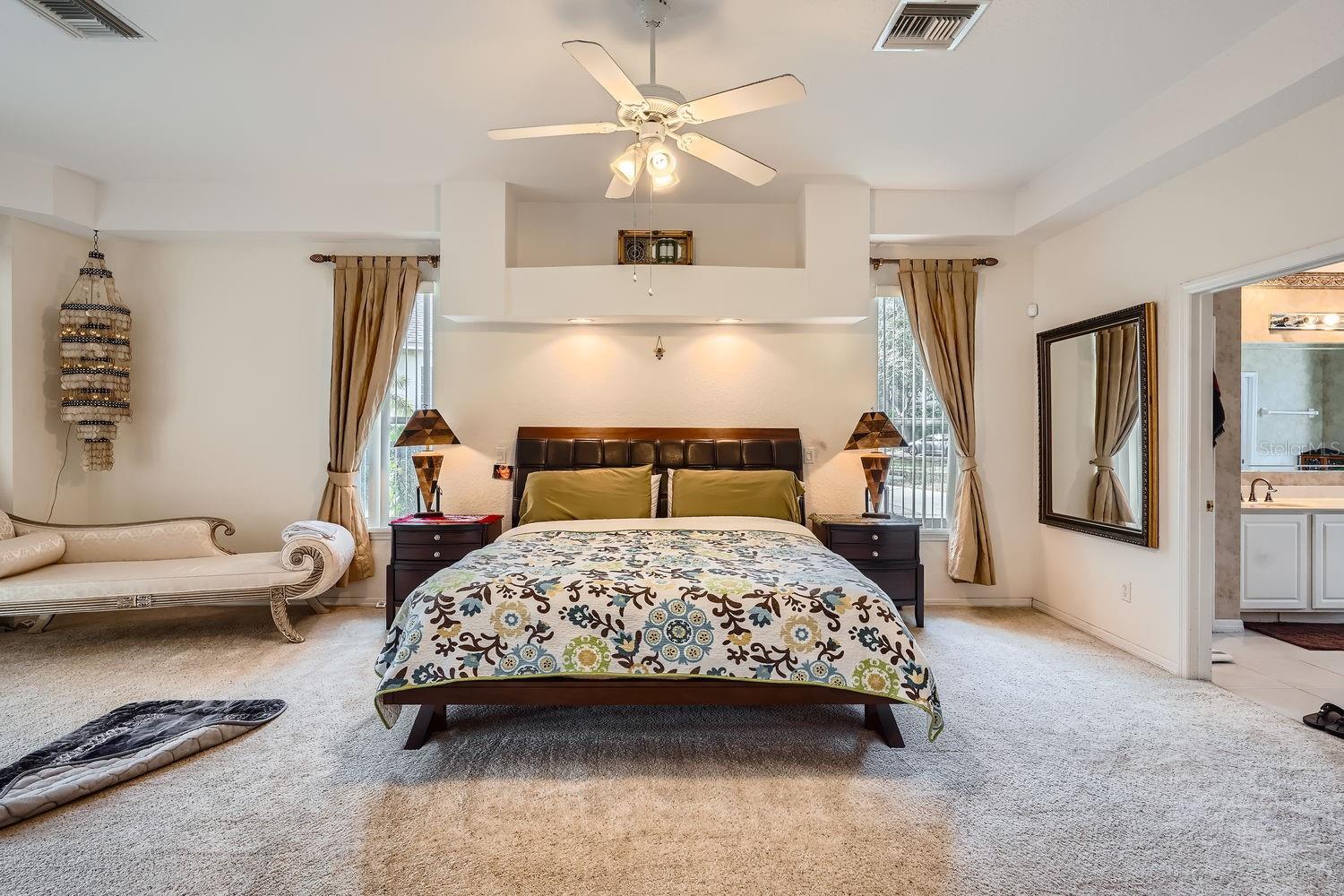 8702 BRISTOL PARK DR, ORLANDO, FL, 32836