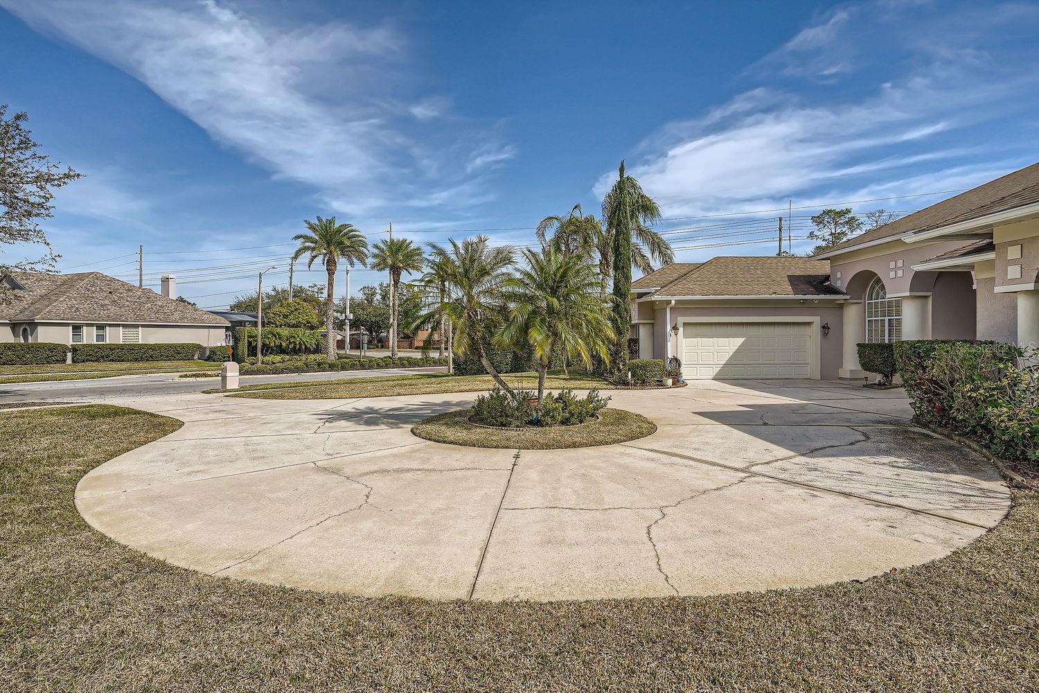 8702 BRISTOL PARK DR, ORLANDO, FL, 32836