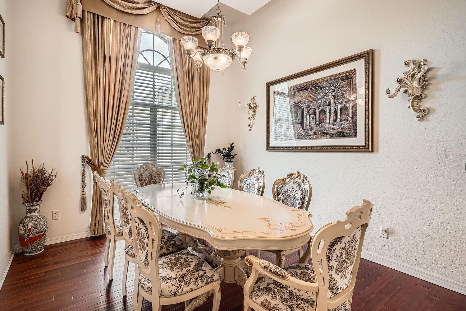 8702 BRISTOL PARK DR, ORLANDO, FL, 32836