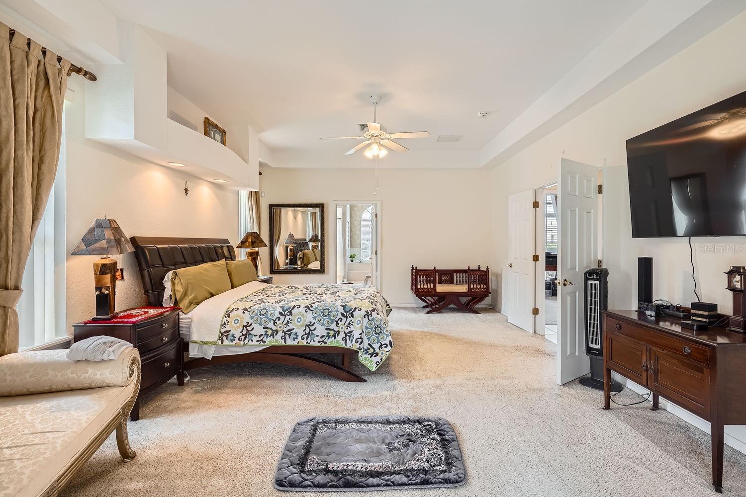 8702 BRISTOL PARK DR, ORLANDO, FL, 32836