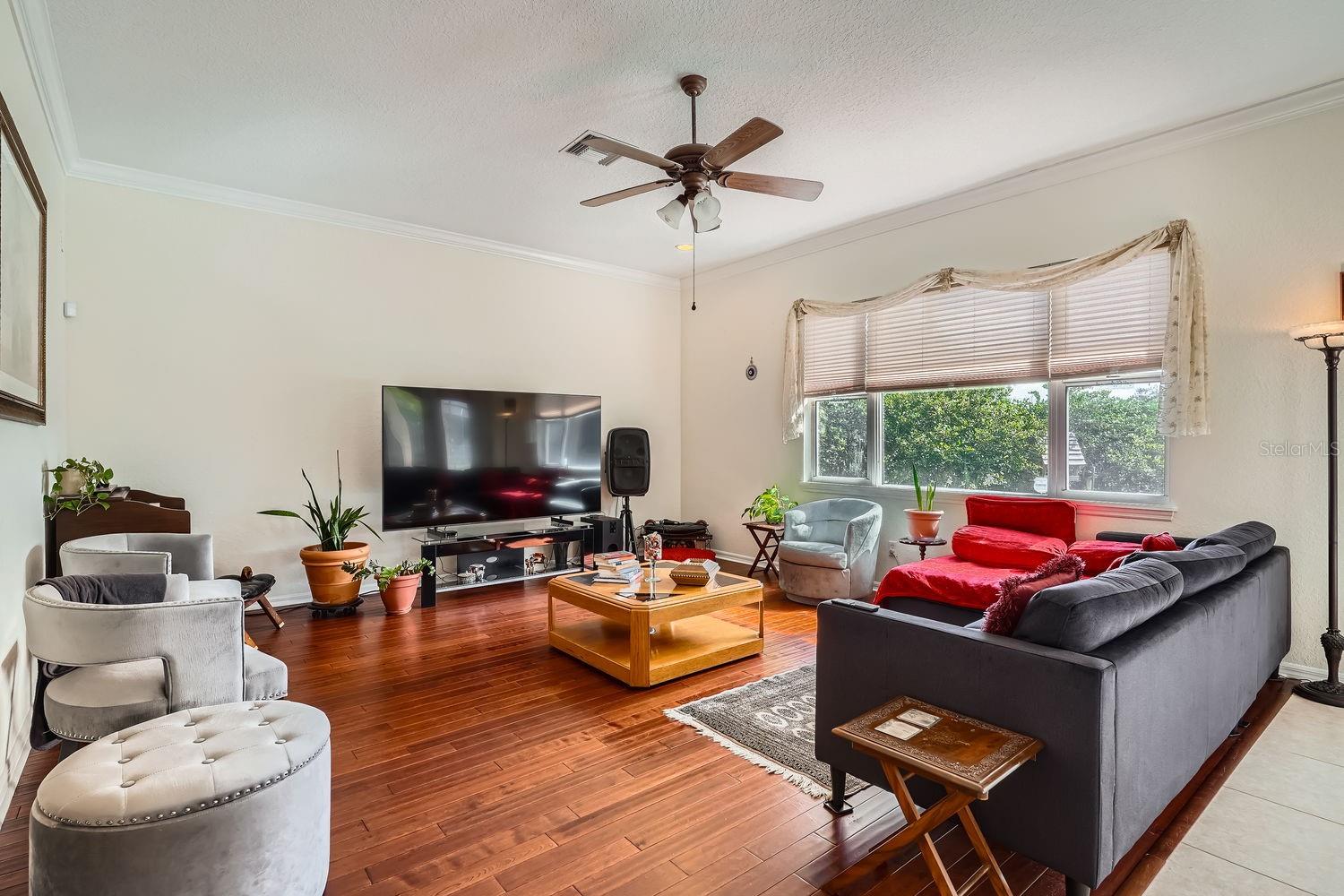 8702 BRISTOL PARK DR, ORLANDO, FL, 32836