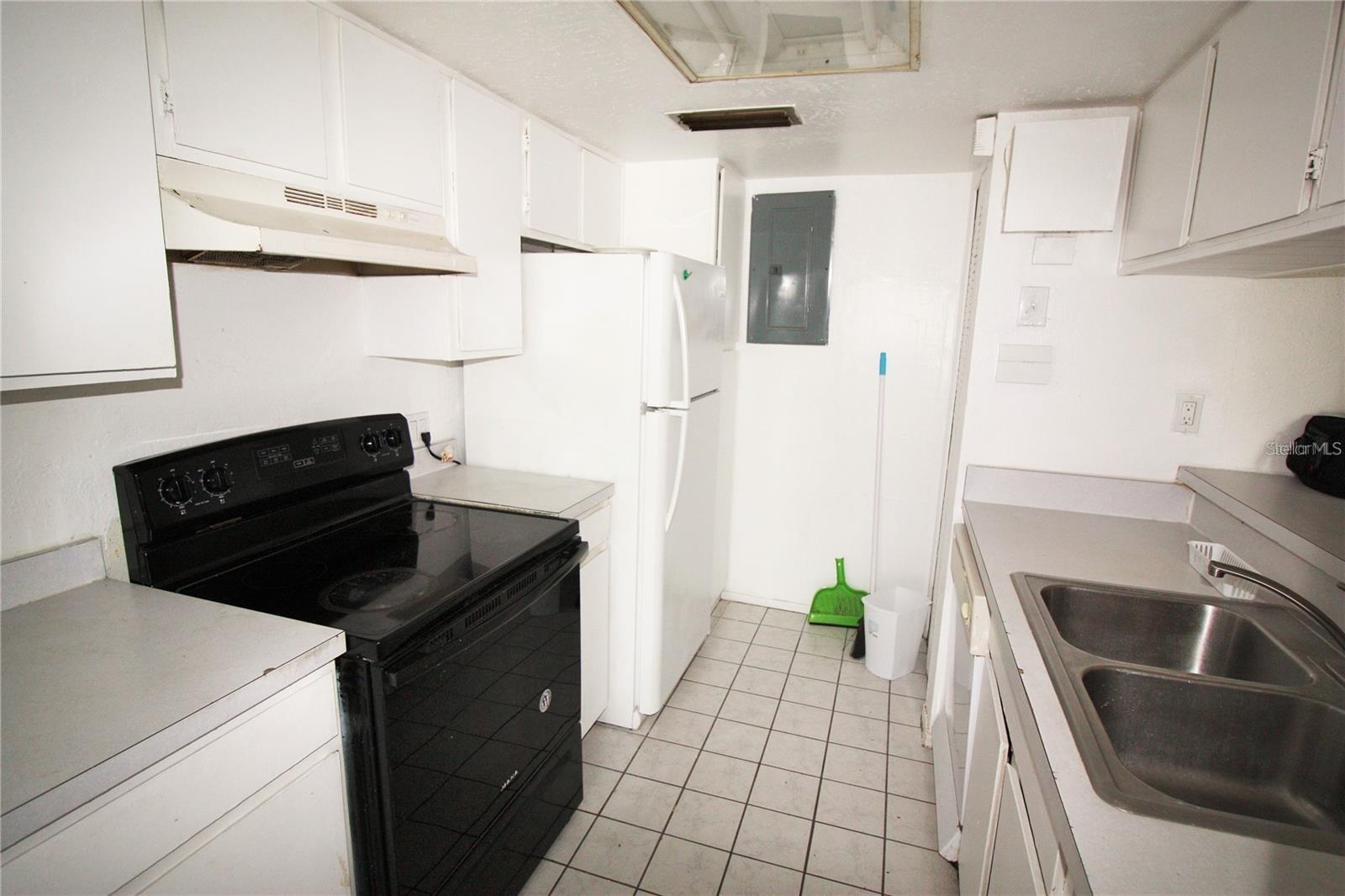 2117 LYME BAY DR #604, ORLANDO, FL, 32839