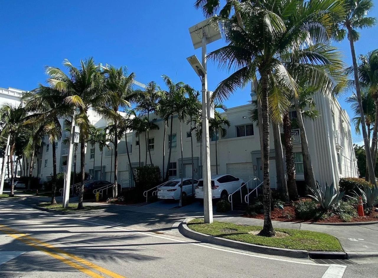 9172 COLLINS AVE #302, SURFSIDE, FL, 33154