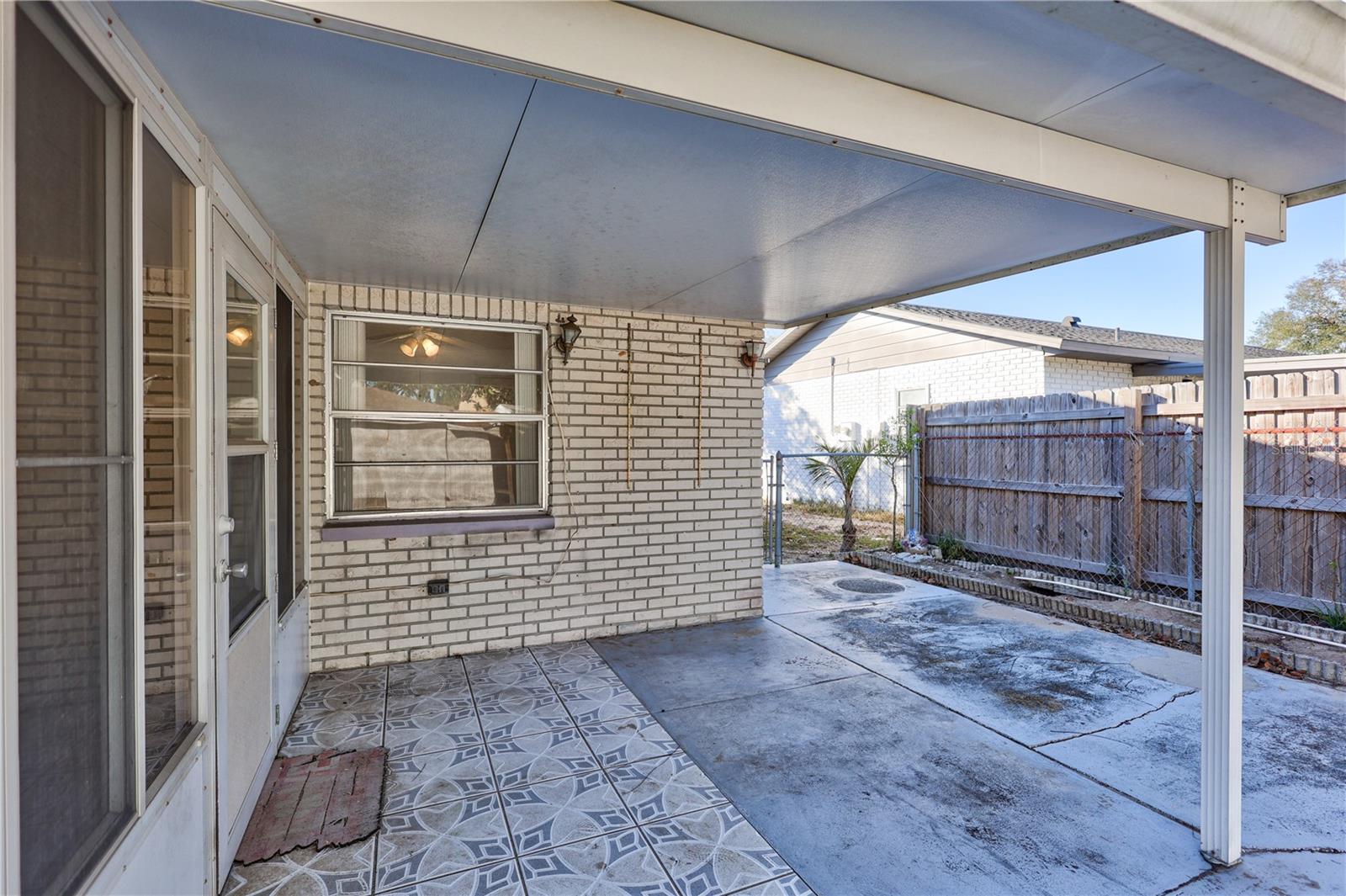 4011 ORANGE ST, SEFFNER, FL, 33584