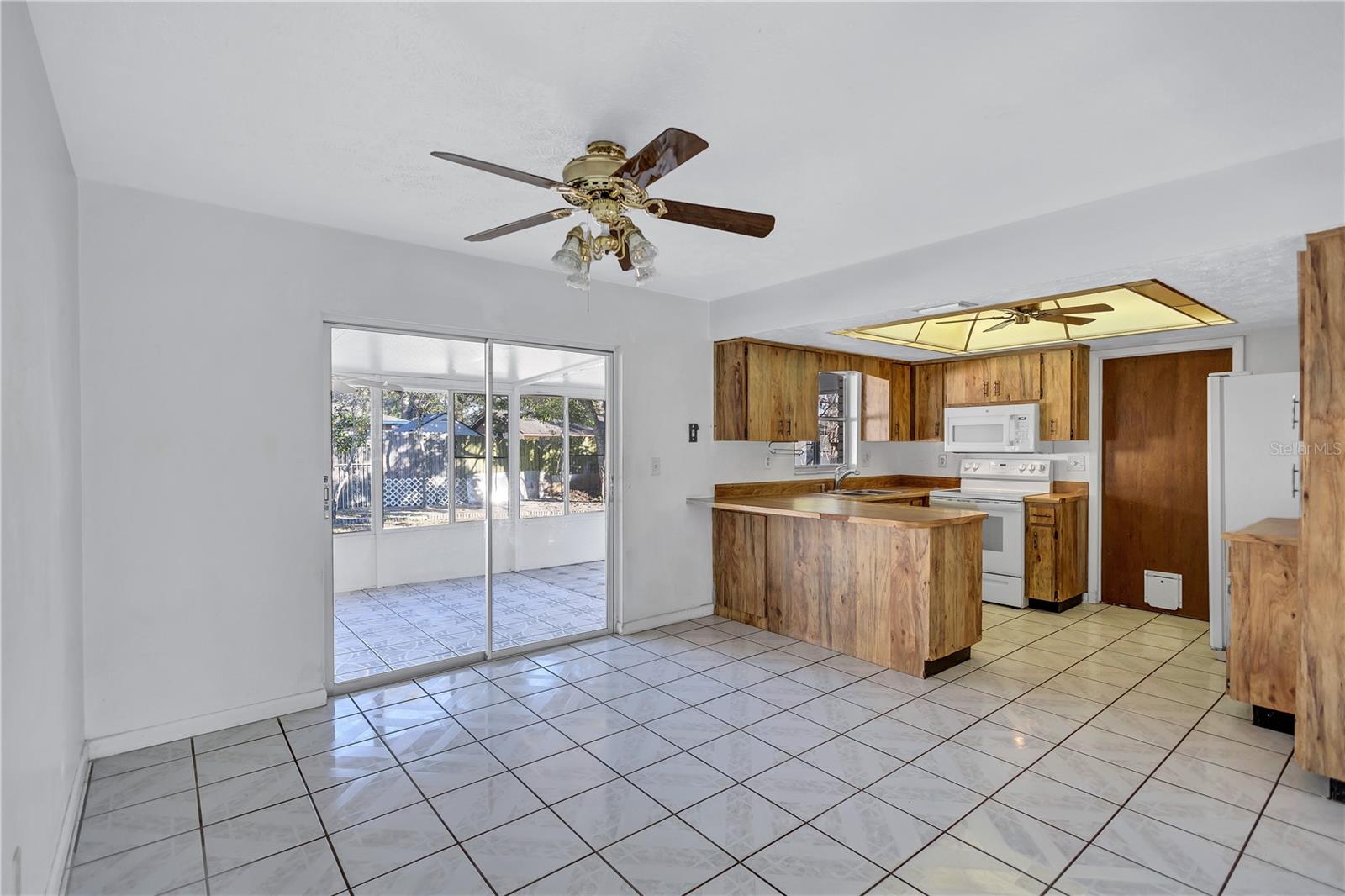 4011 ORANGE ST, SEFFNER, FL, 33584