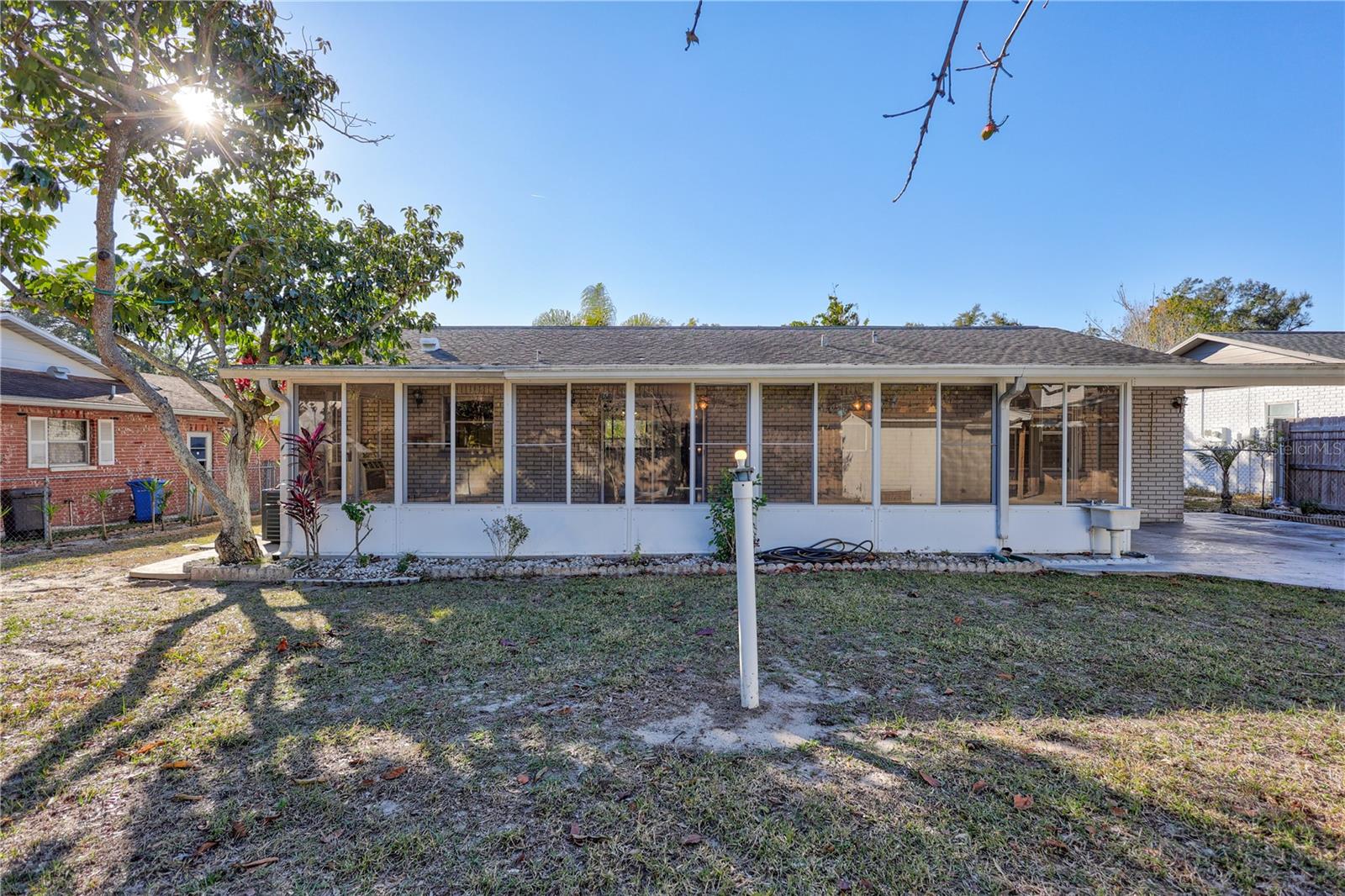 4011 ORANGE ST, SEFFNER, FL, 33584