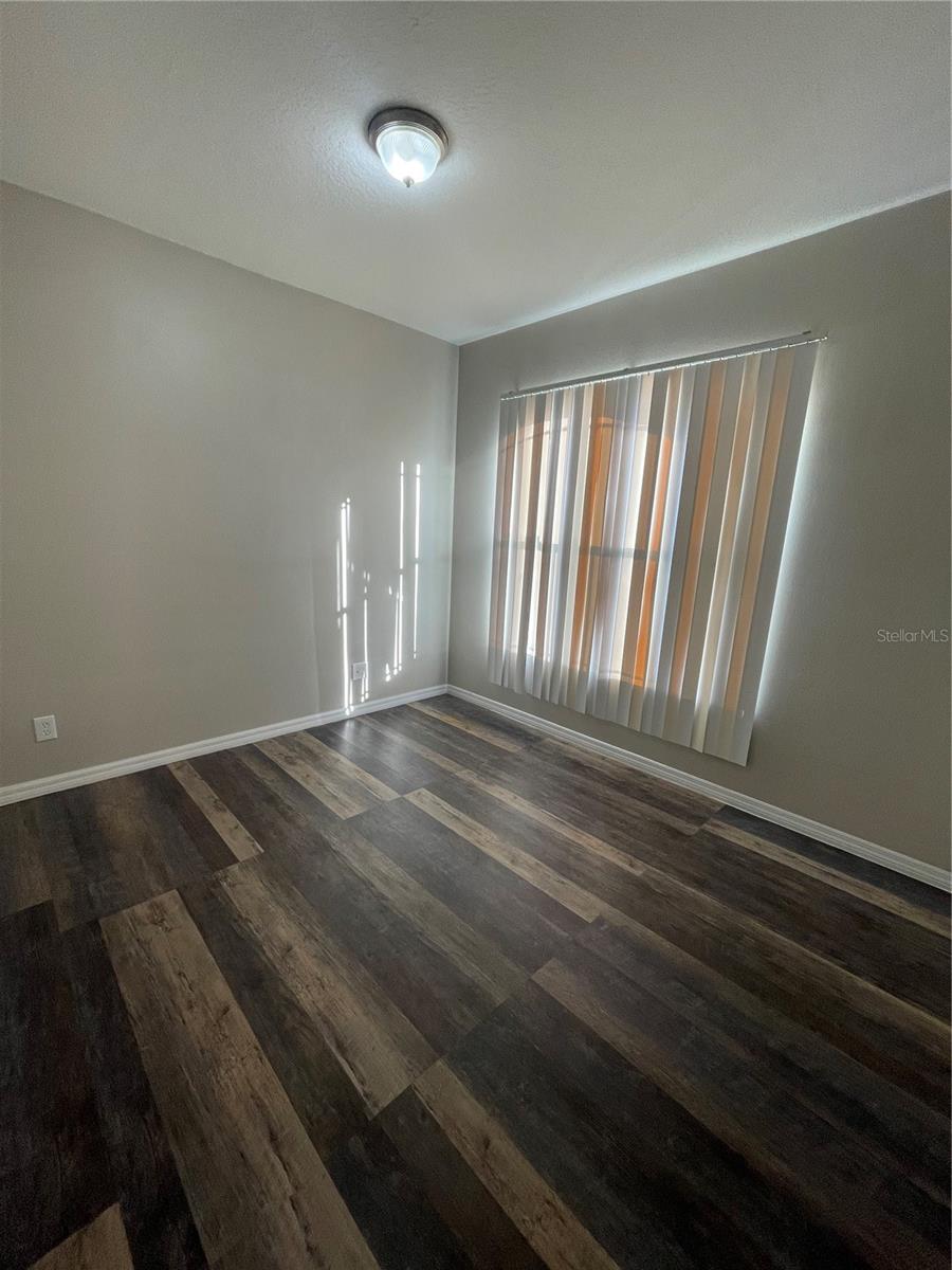 8022 TERRACE RIDGE DR, TEMPLE TERRACE, FL, 33637