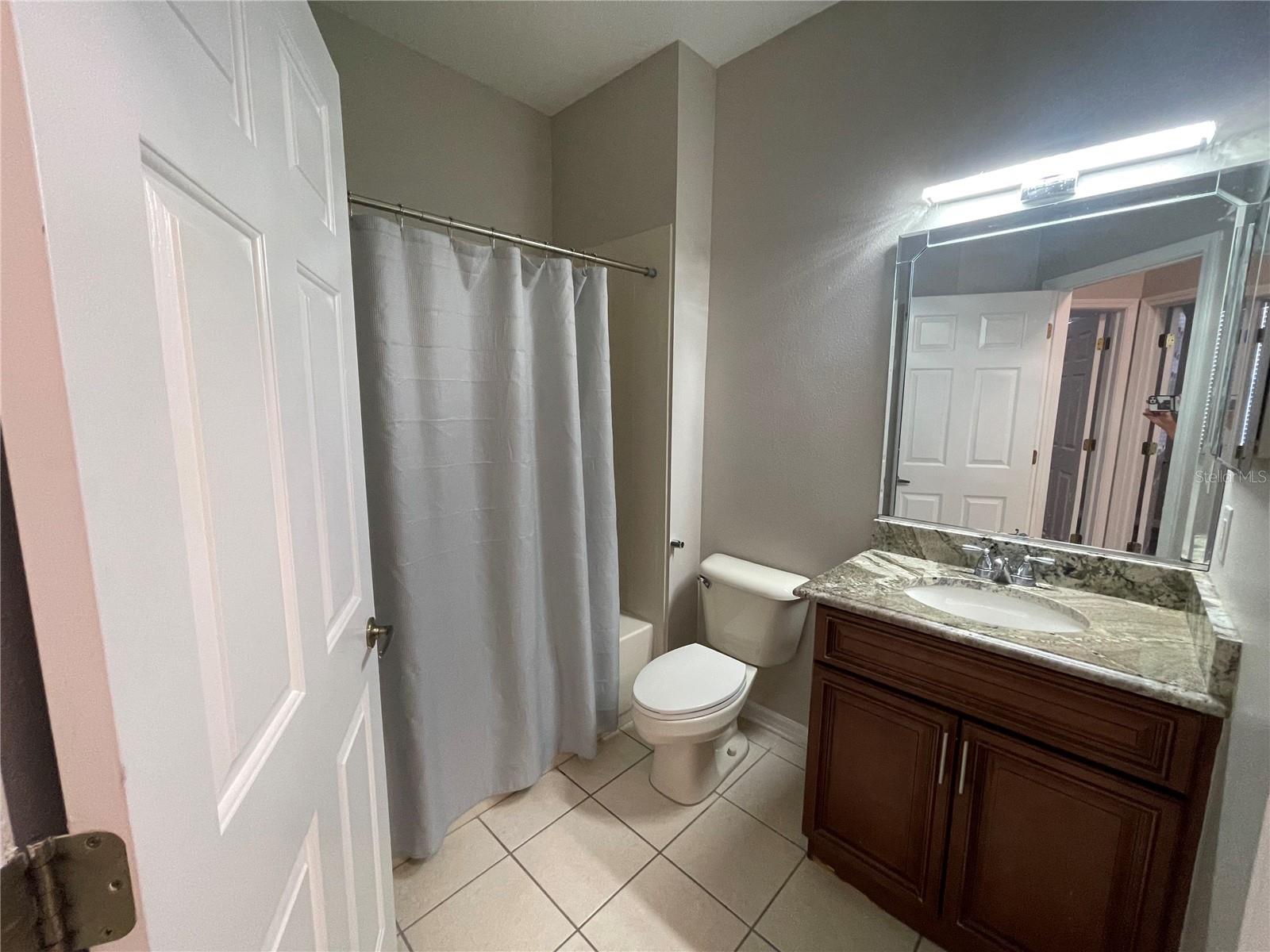 8022 TERRACE RIDGE DR, TEMPLE TERRACE, FL, 33637