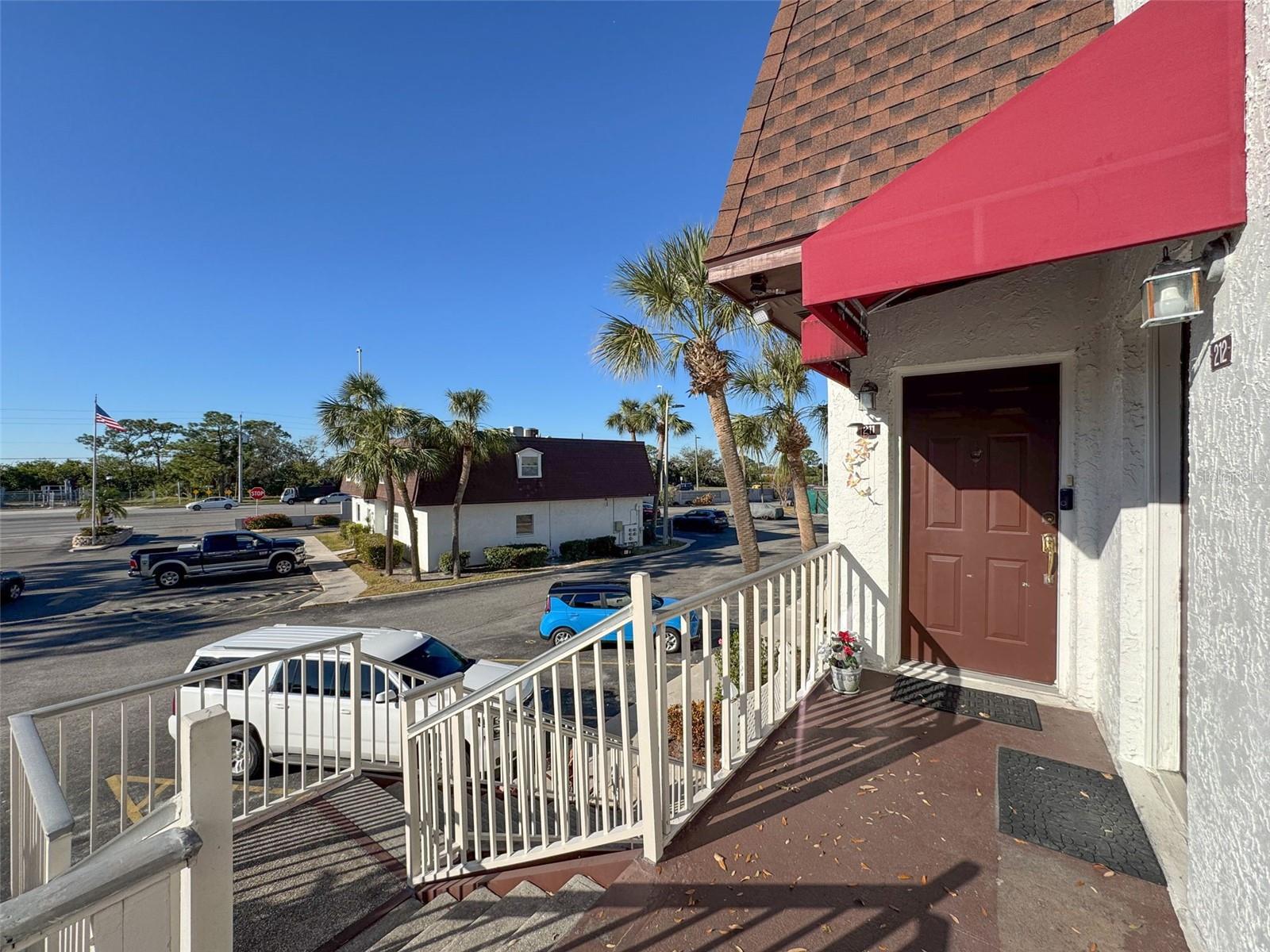 9201 TUDOR DR #C212, TAMPA, FL, 33615