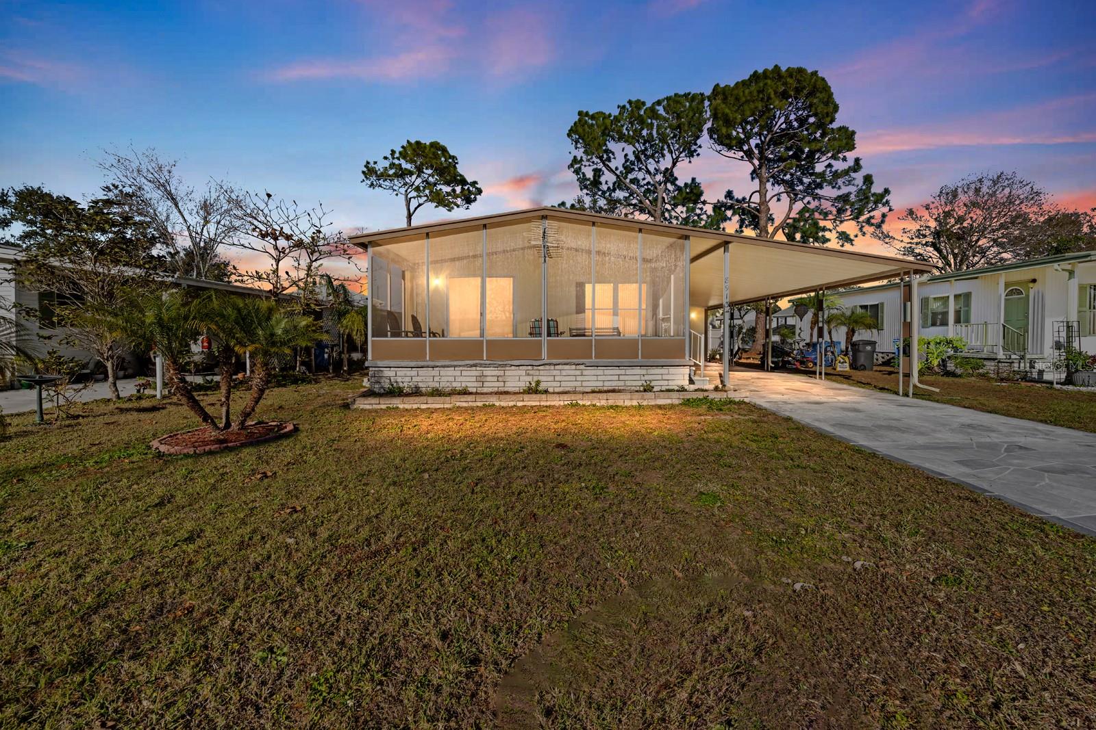 8913 SHELDON WEST DR, TAMPA, FL, 33626