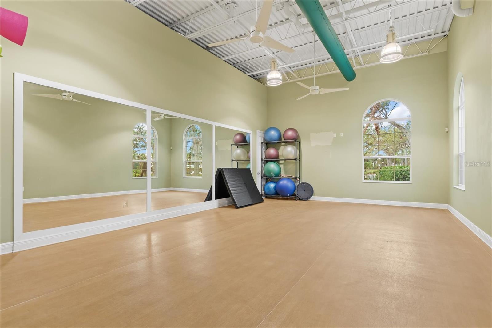 1259 BACKSPIN DR, ENGLEWOOD, FL, 34223