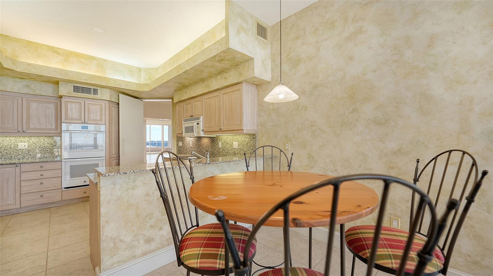 3010 GRAND BAY BLVD #493, LONGBOAT KEY, FL, 34228