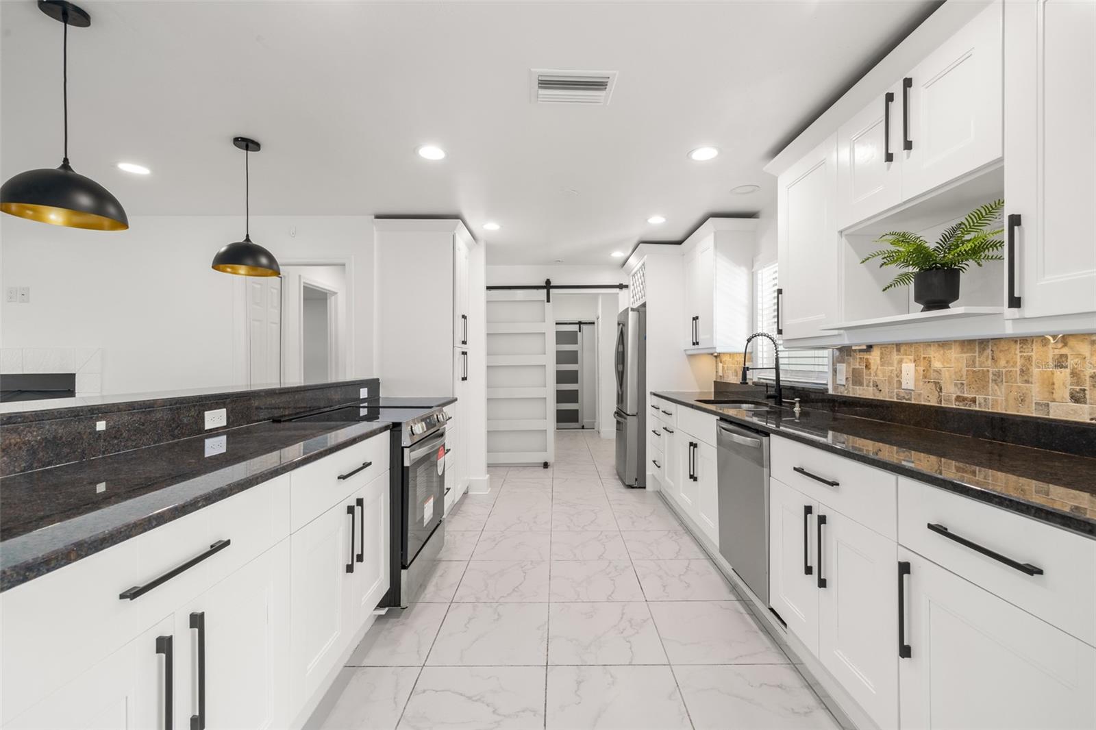 3429 SLEEPY HOLLOW LN, PUNTA GORDA, FL, 33950