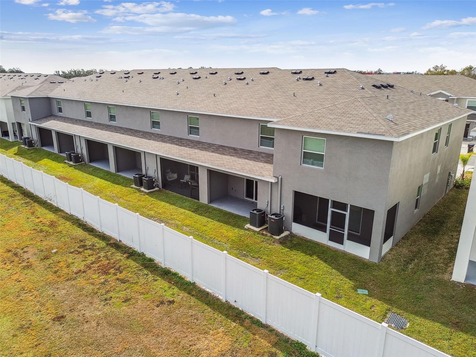 9271 ROCK HARBOUR WAY, TAMPA, FL, 33637