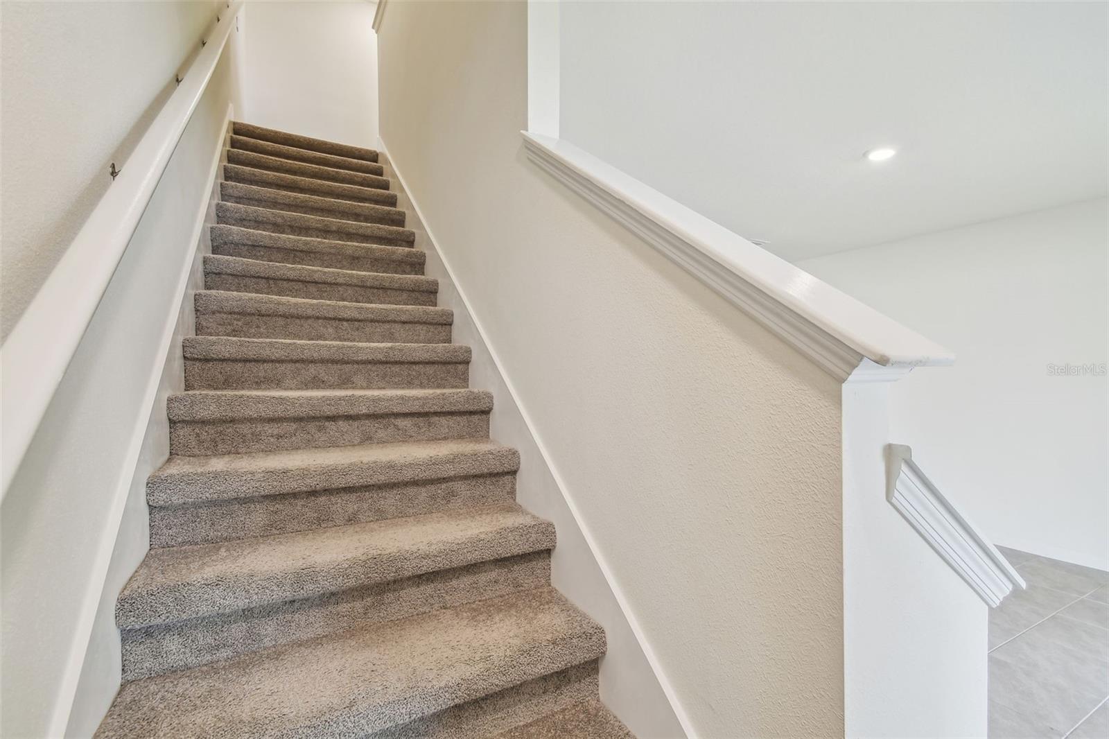9271 ROCK HARBOUR WAY, TAMPA, FL, 33637