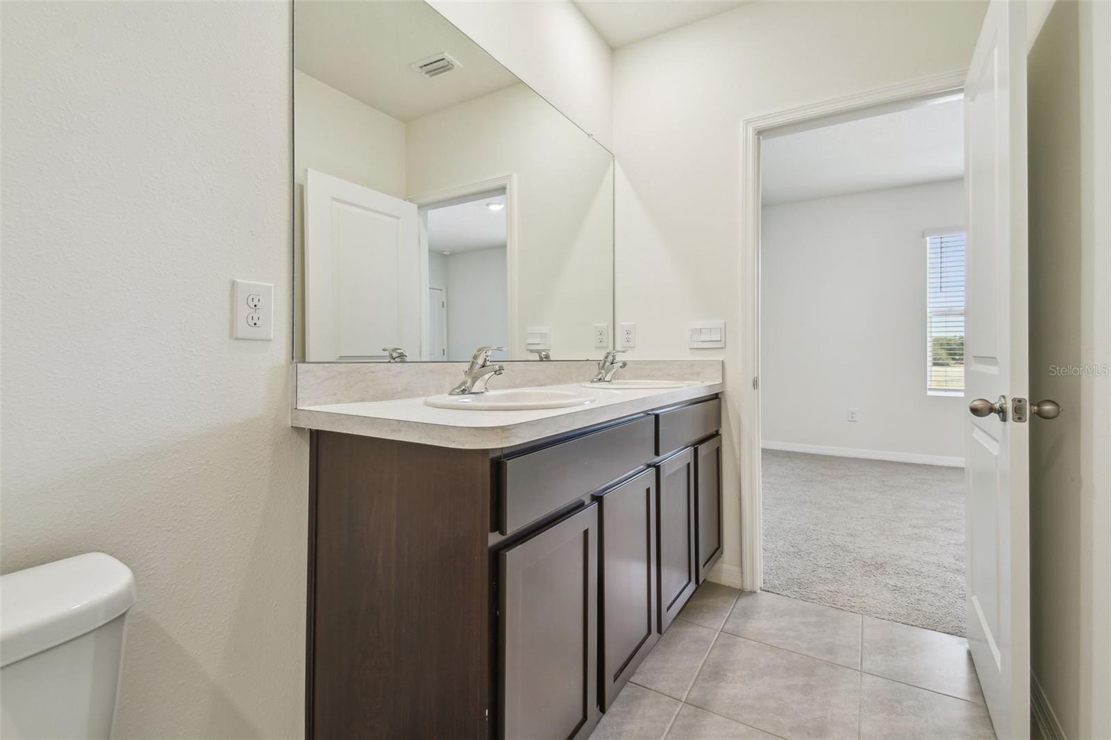 9271 ROCK HARBOUR WAY, TAMPA, FL, 33637