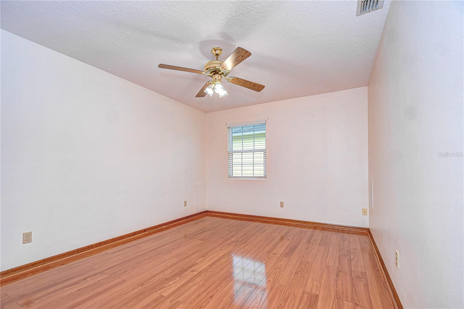 37347 DERBYSHIRE DR, ZEPHYRHILLS, FL, 33542