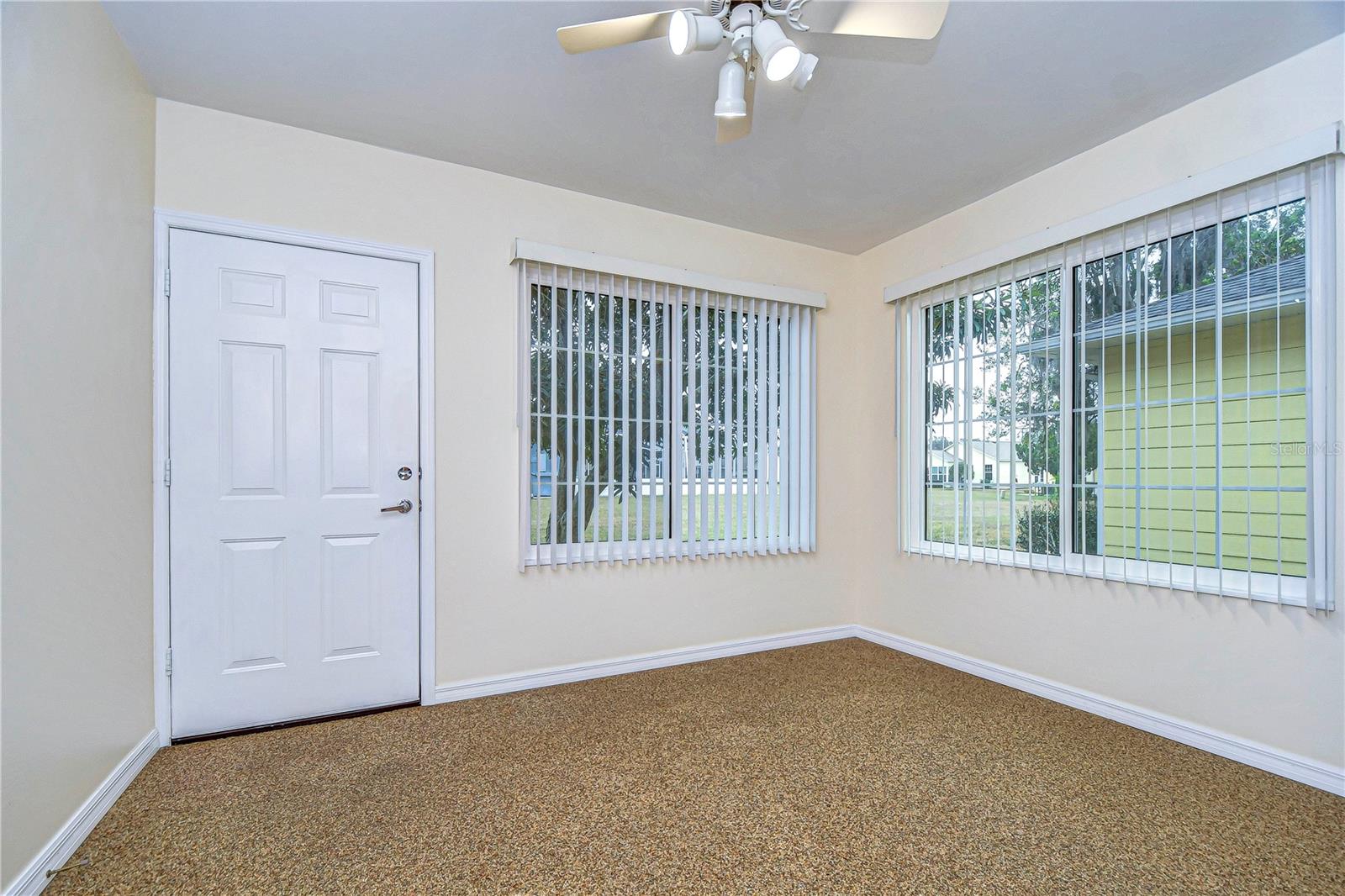 37347 DERBYSHIRE DR, ZEPHYRHILLS, FL, 33542