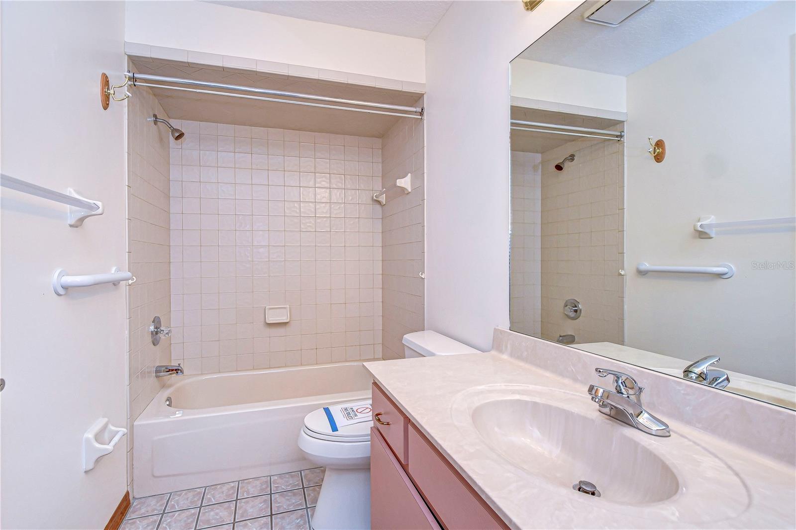 37347 DERBYSHIRE DR, ZEPHYRHILLS, FL, 33542