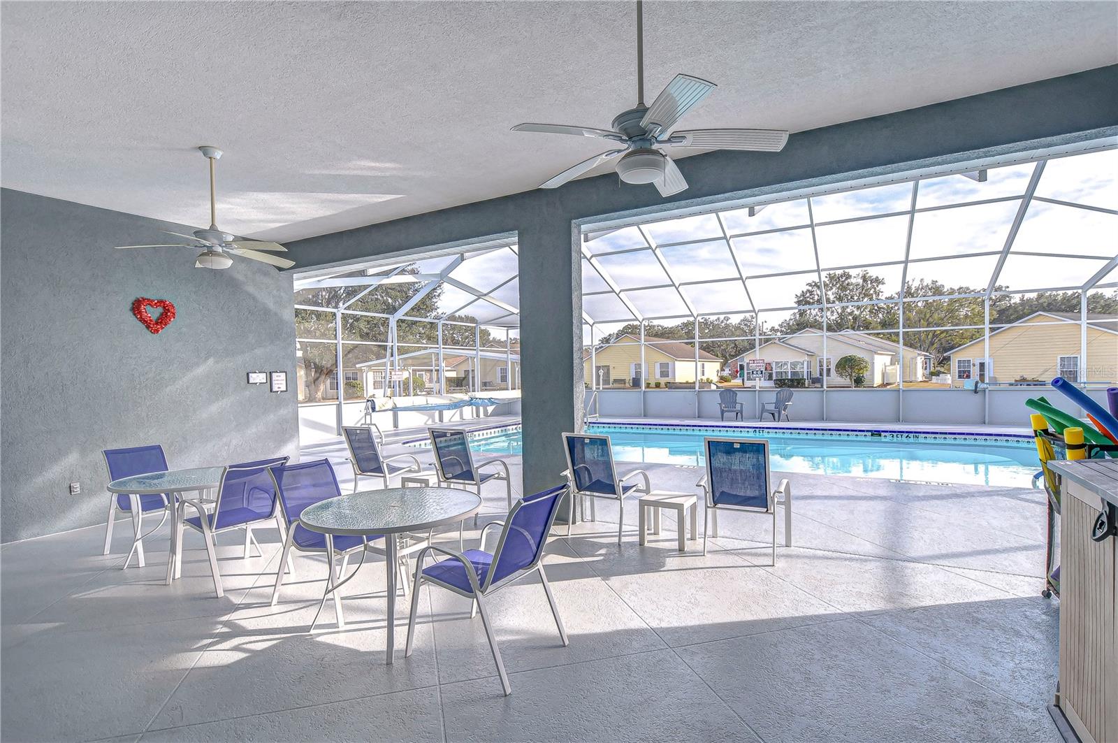 37347 DERBYSHIRE DR, ZEPHYRHILLS, FL, 33542