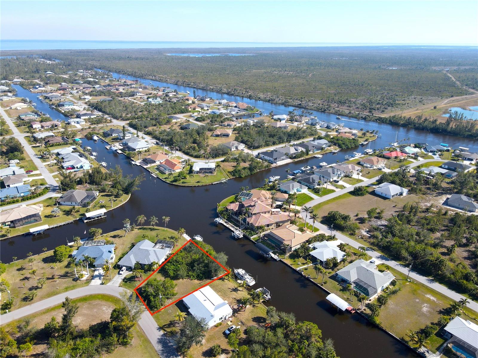 15406 BRAINBRIDGE CIR, PORT CHARLOTTE, FL, 33981