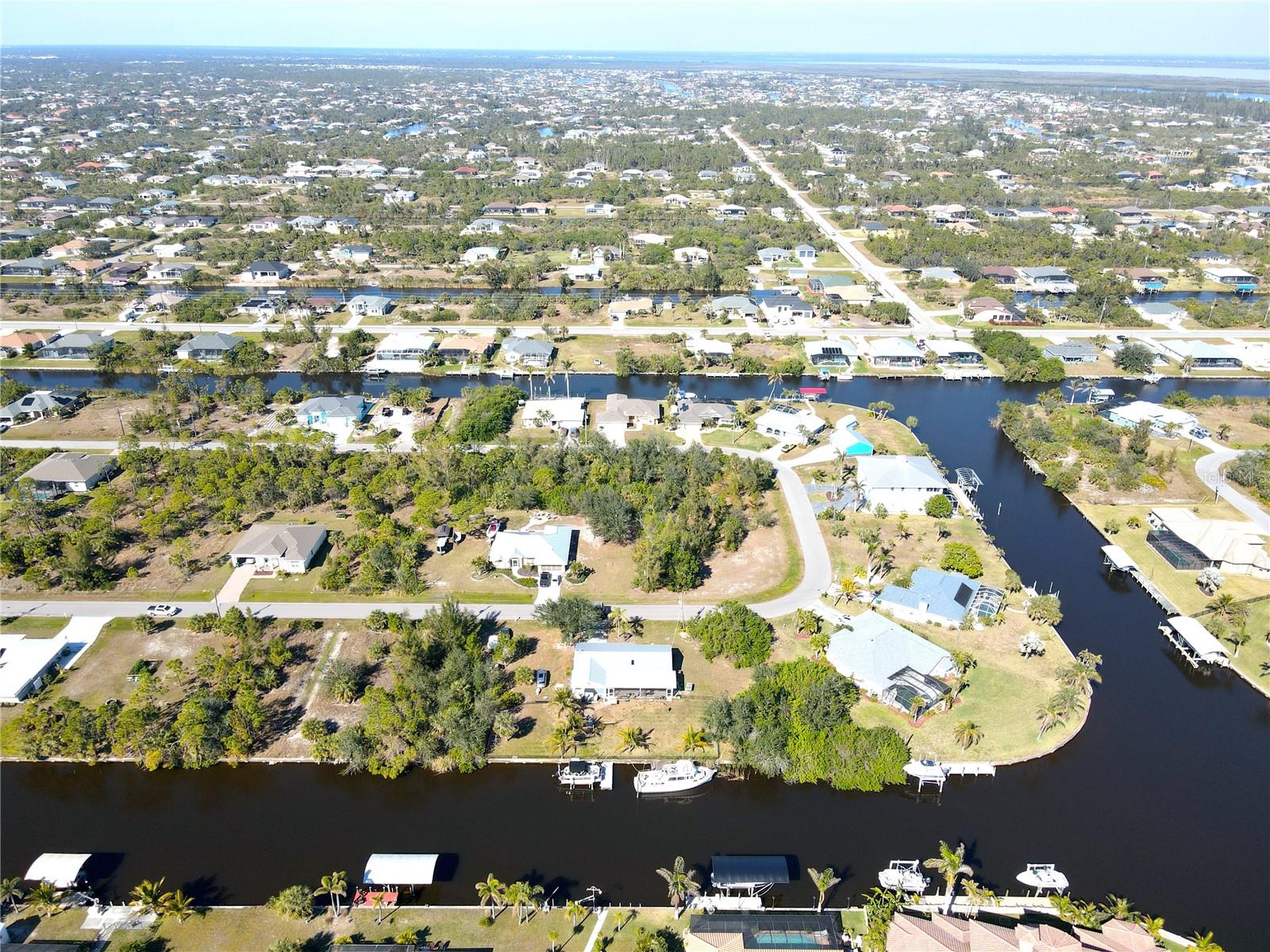 15406 BRAINBRIDGE CIR, PORT CHARLOTTE, FL, 33981