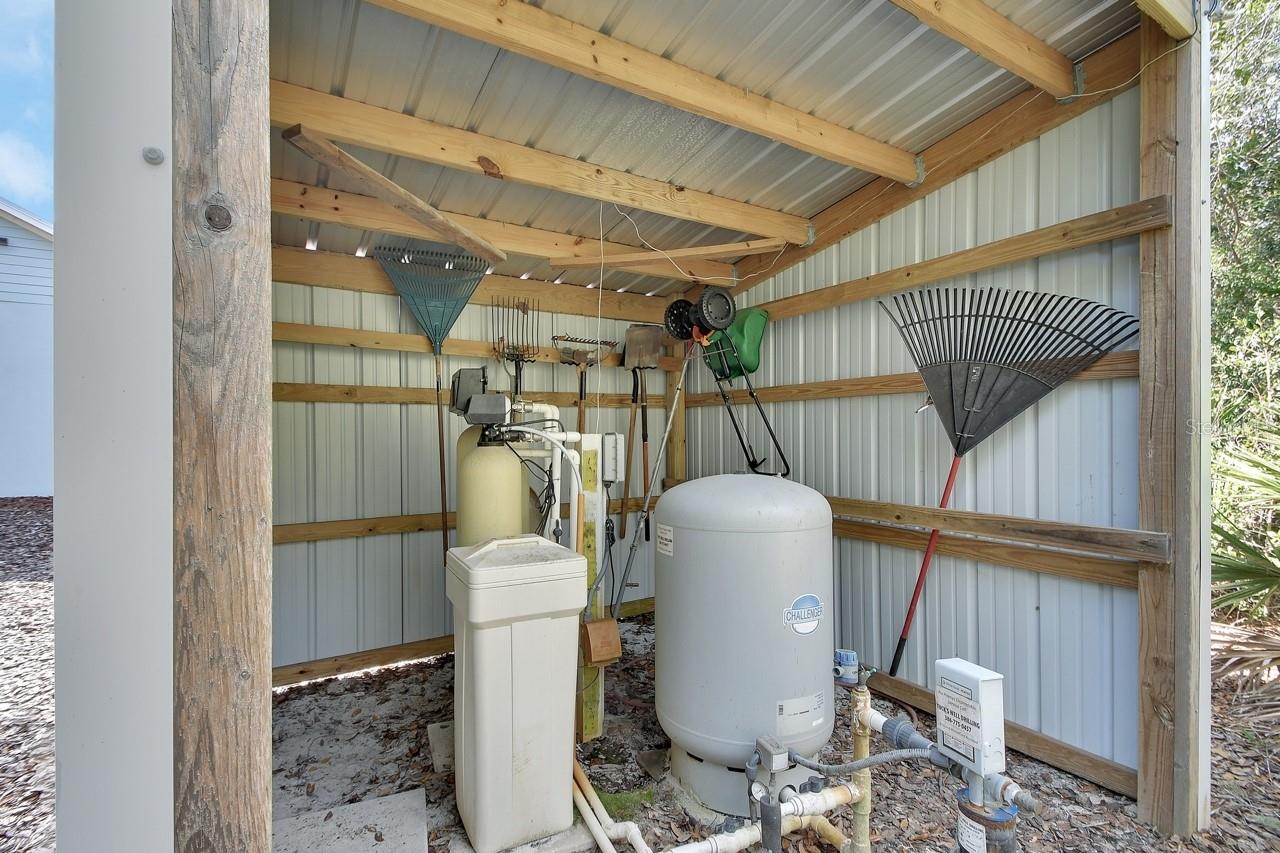 4525 OWLS NEST CT, DE LEON SPRINGS, FL, 32130