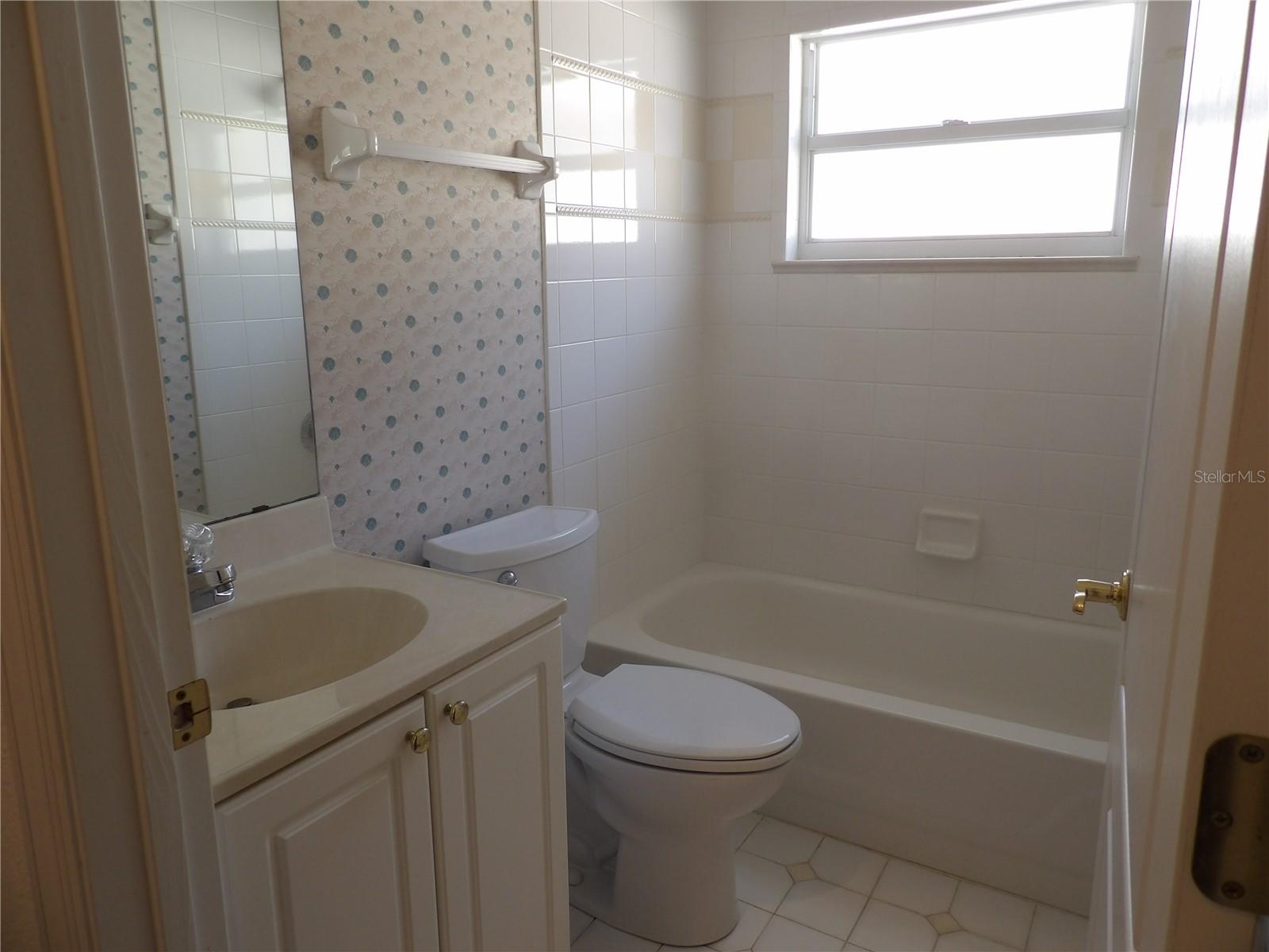 252 GOLF AIRE BLVD, WINTER HAVEN, FL, 33884