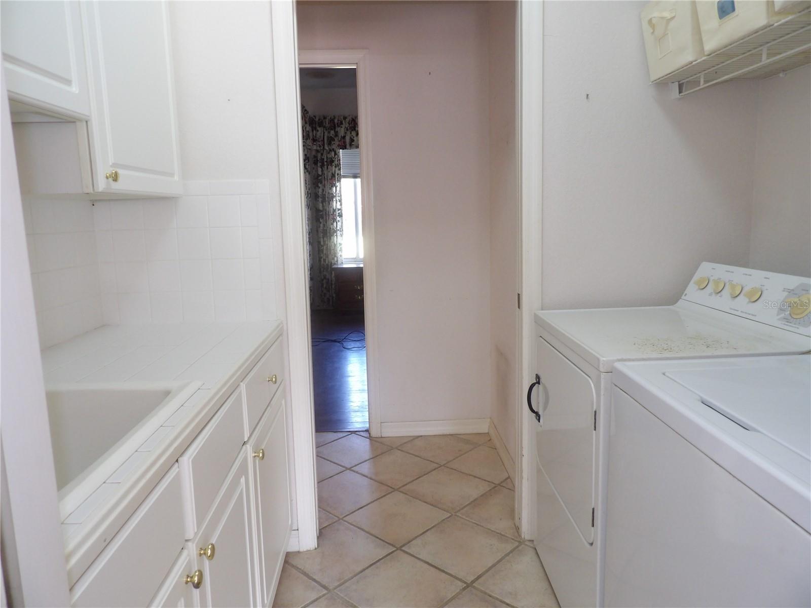 252 GOLF AIRE BLVD, WINTER HAVEN, FL, 33884