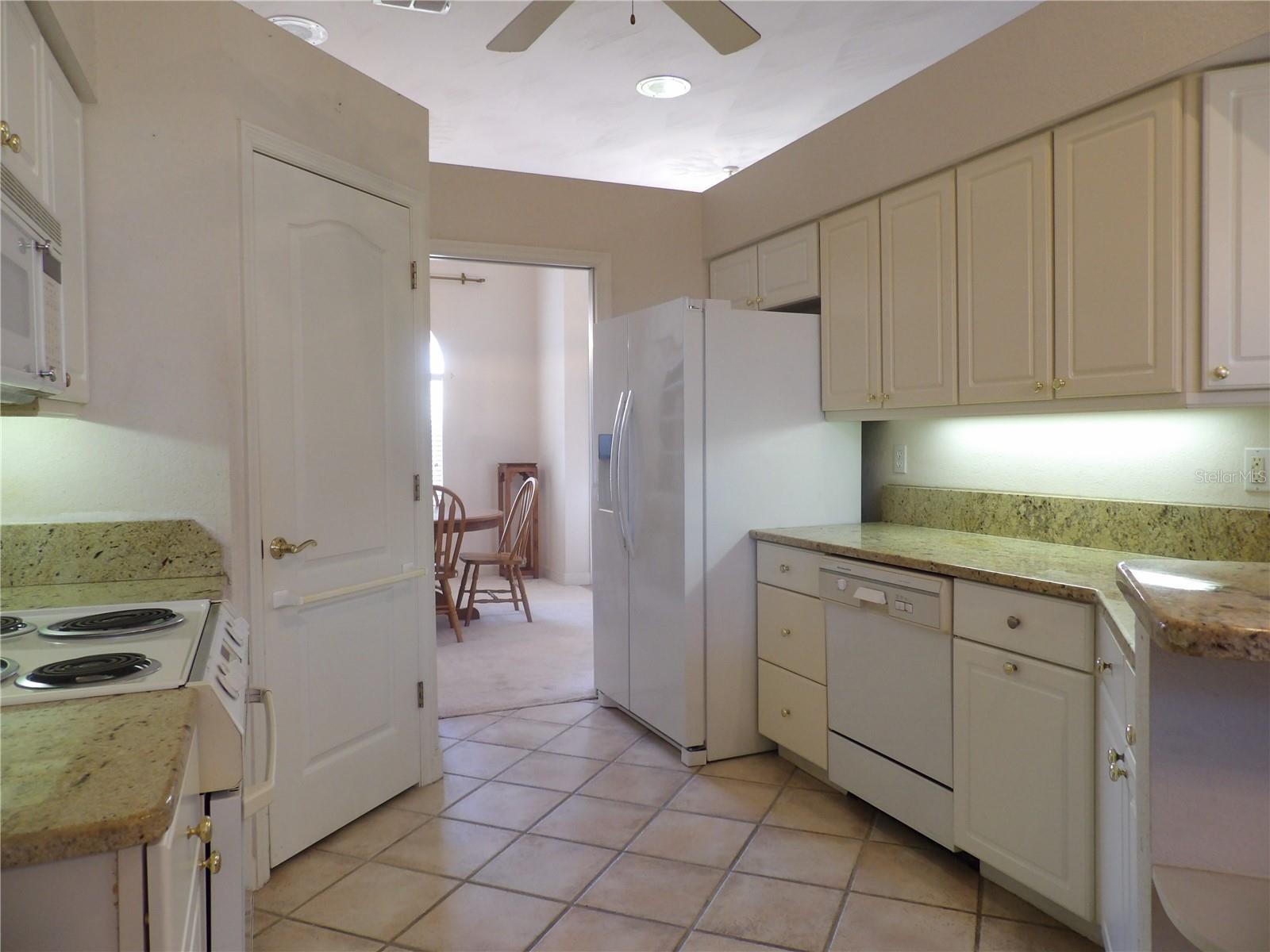 252 GOLF AIRE BLVD, WINTER HAVEN, FL, 33884