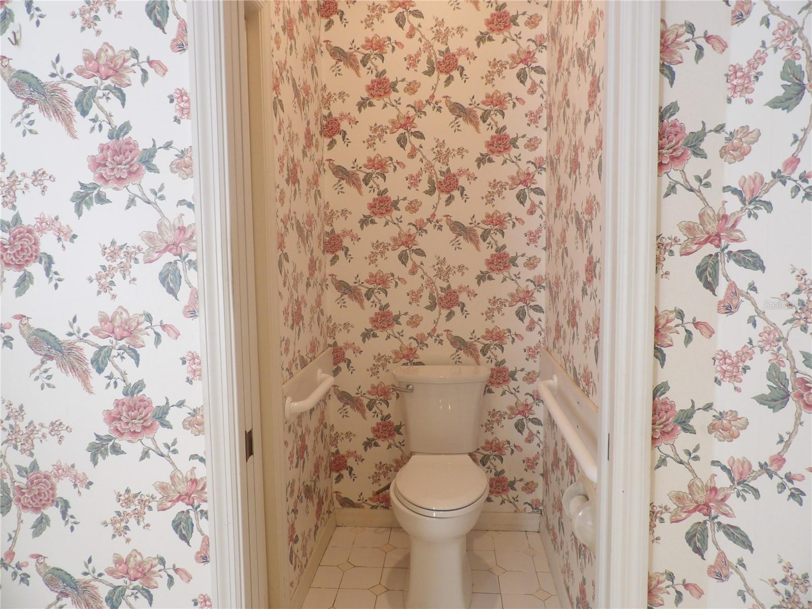 252 GOLF AIRE BLVD, WINTER HAVEN, FL, 33884