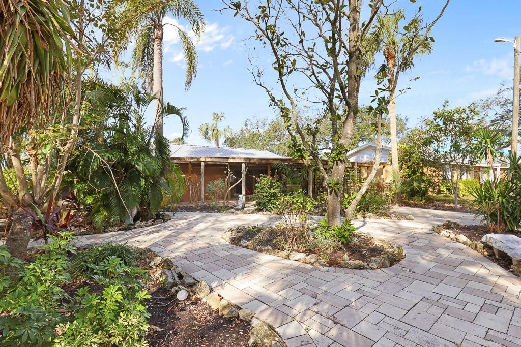 8825 OAK ST, RIVERVIEW, FL, 33578