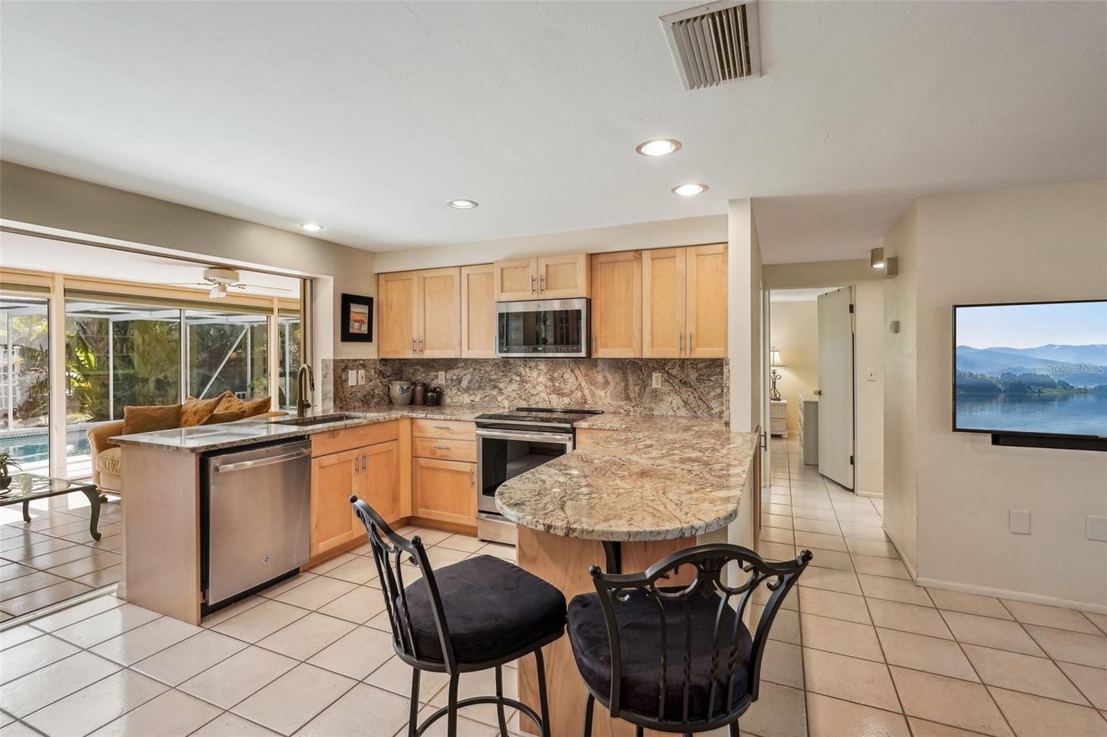 626 46TH ST, SARASOTA, FL, 34234