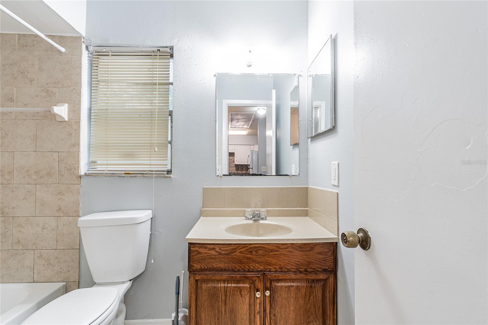 8206 N ELMER ST #B, TAMPA, FL, 33604